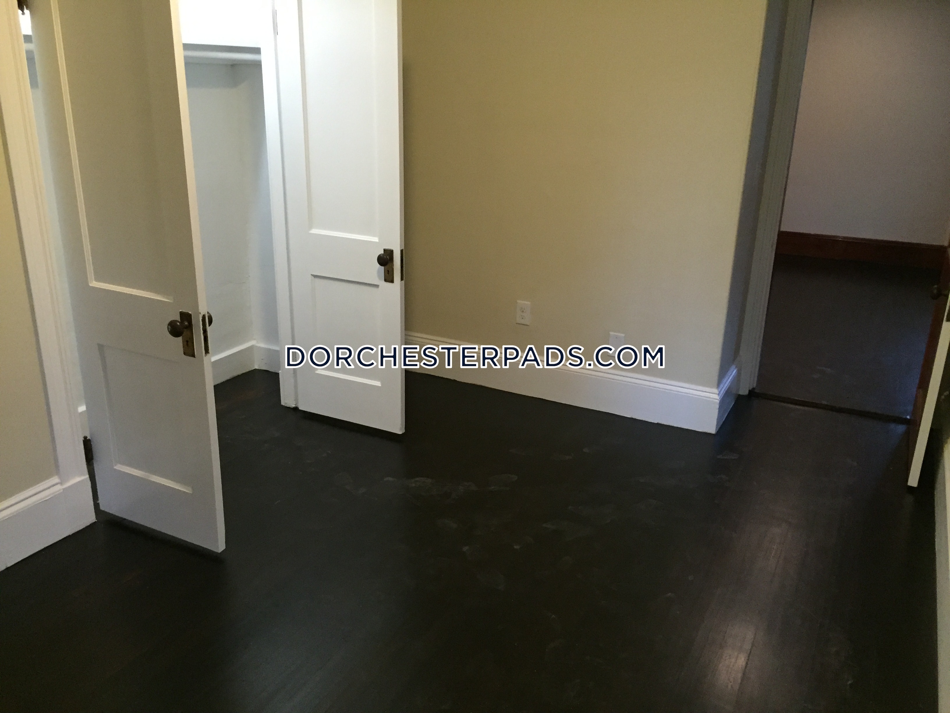 22 Trescott St, Dorchester