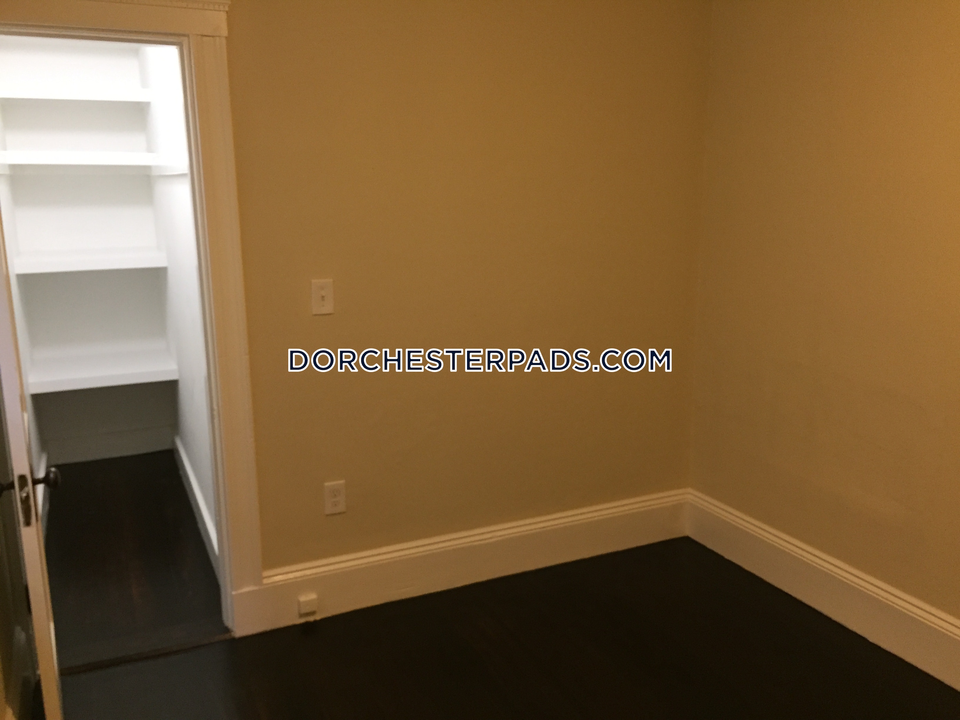 22 Trescott St, Dorchester