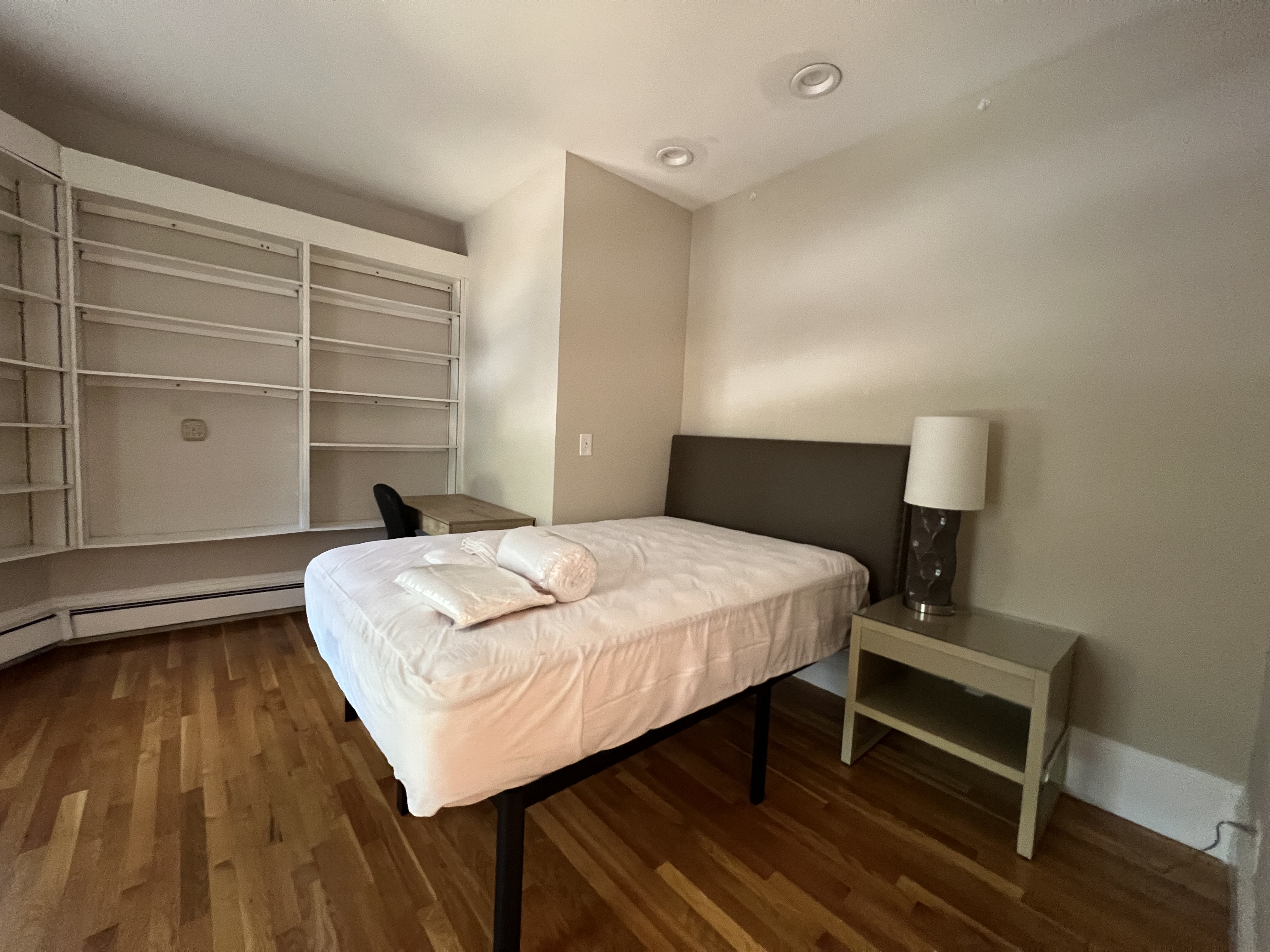 1000 Memorial Dr, Harvard Square