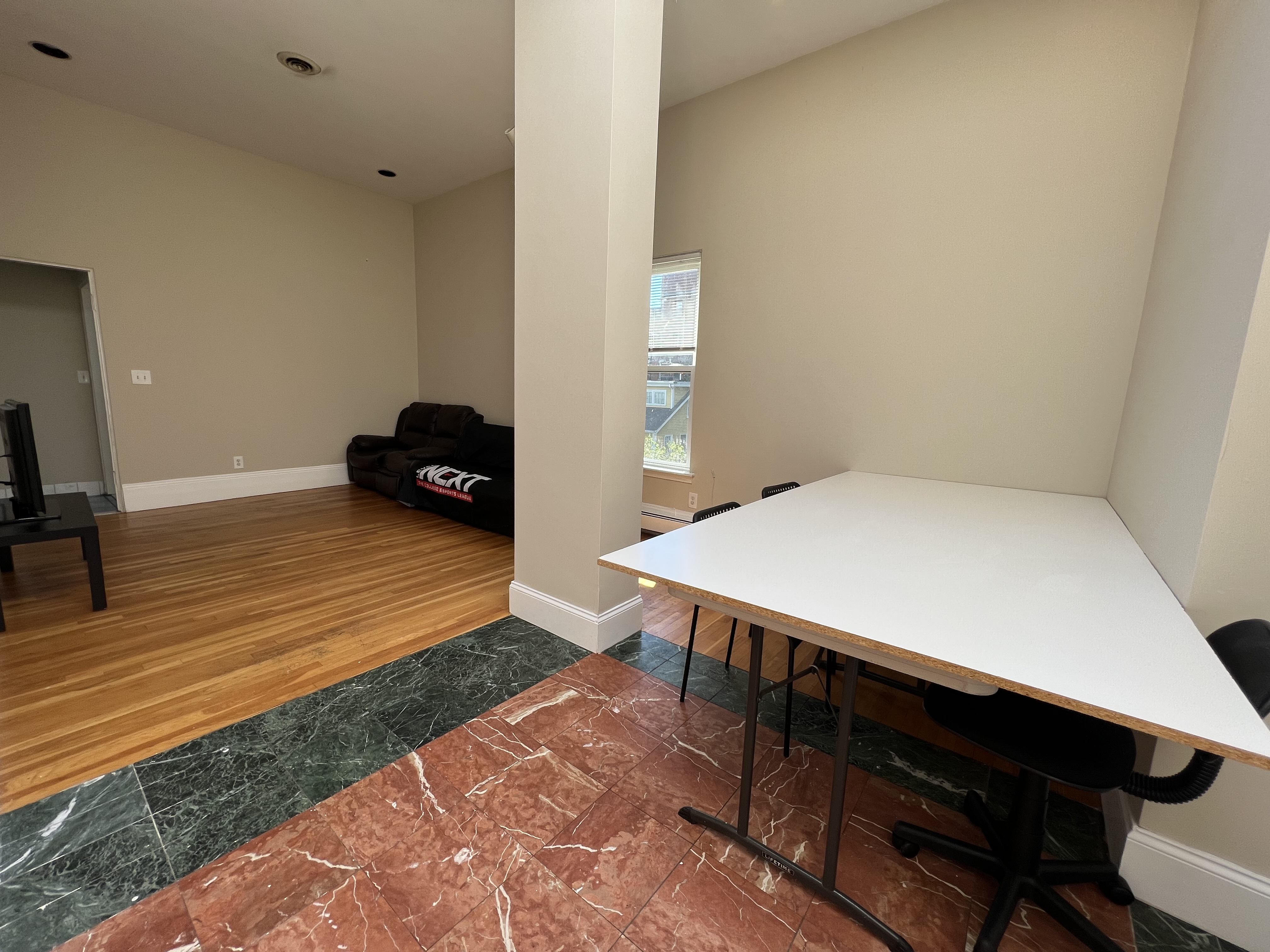 1000 Memorial Dr, Harvard Square