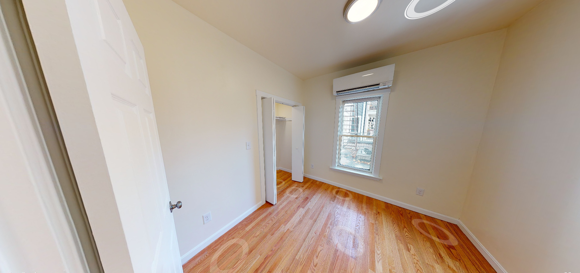 525 3rd St, South Boston