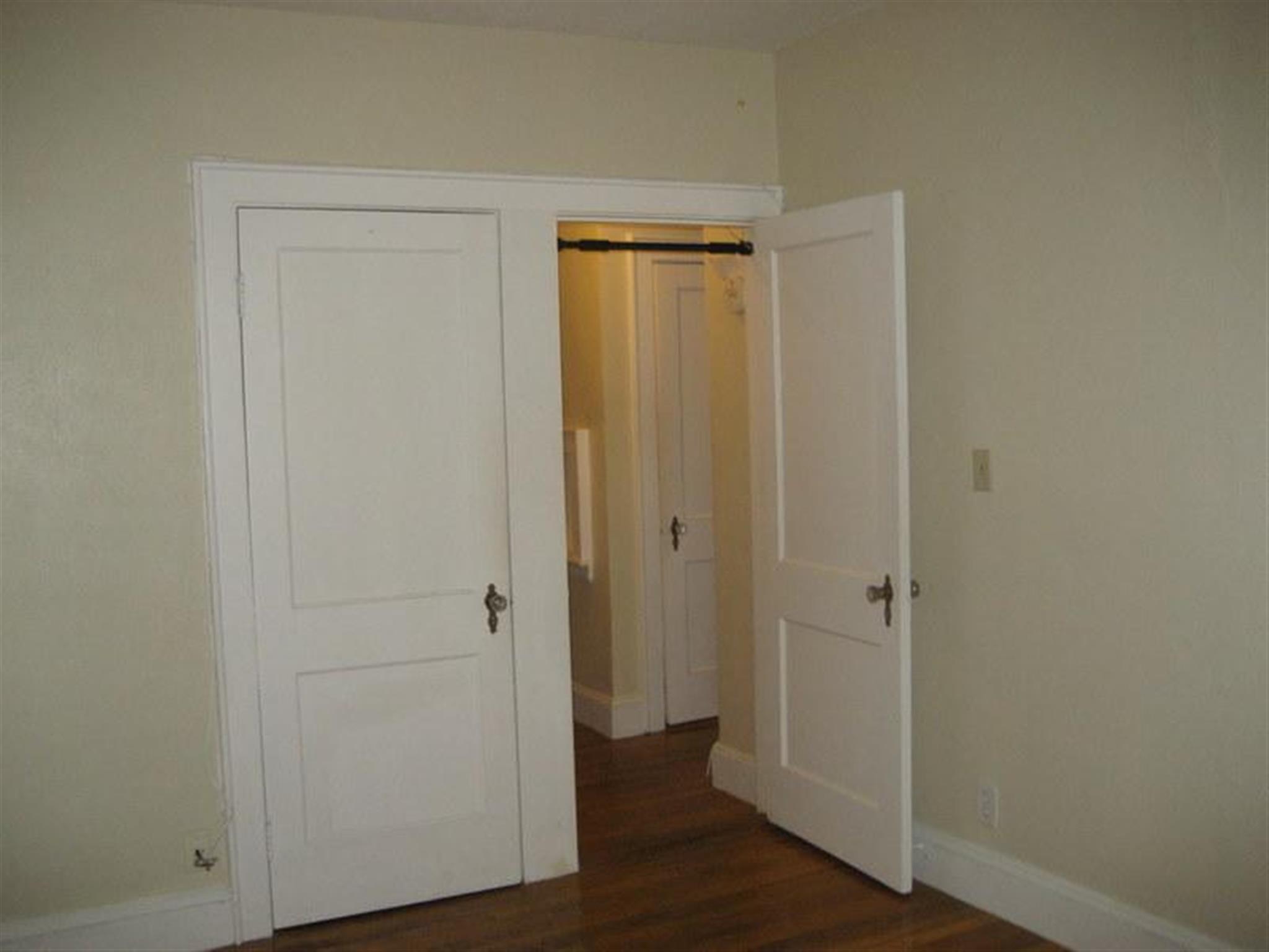 4 Cogswell Ave, Porter Square