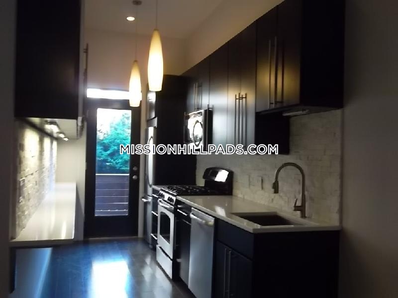 25 Worthington St, Mission Hill