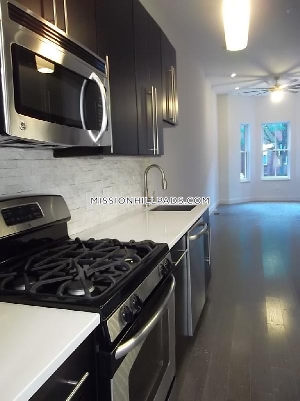 25 Worthington St, Mission Hill