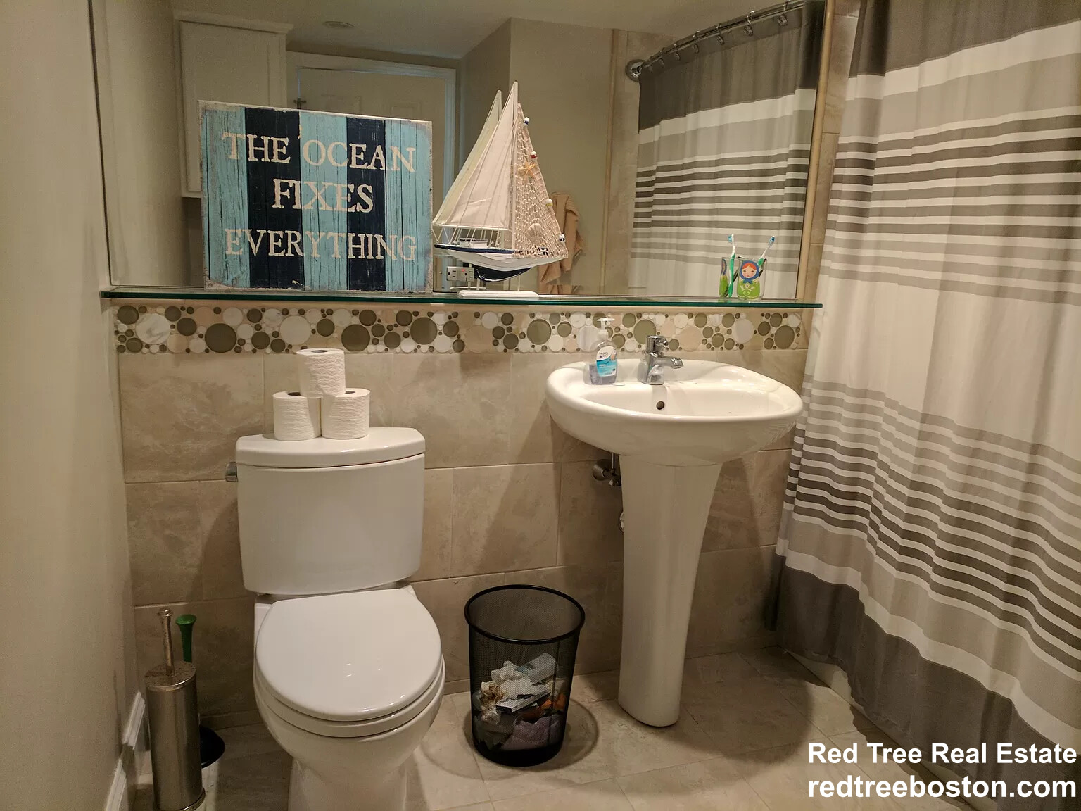 53 Angleside Rd, Waltham