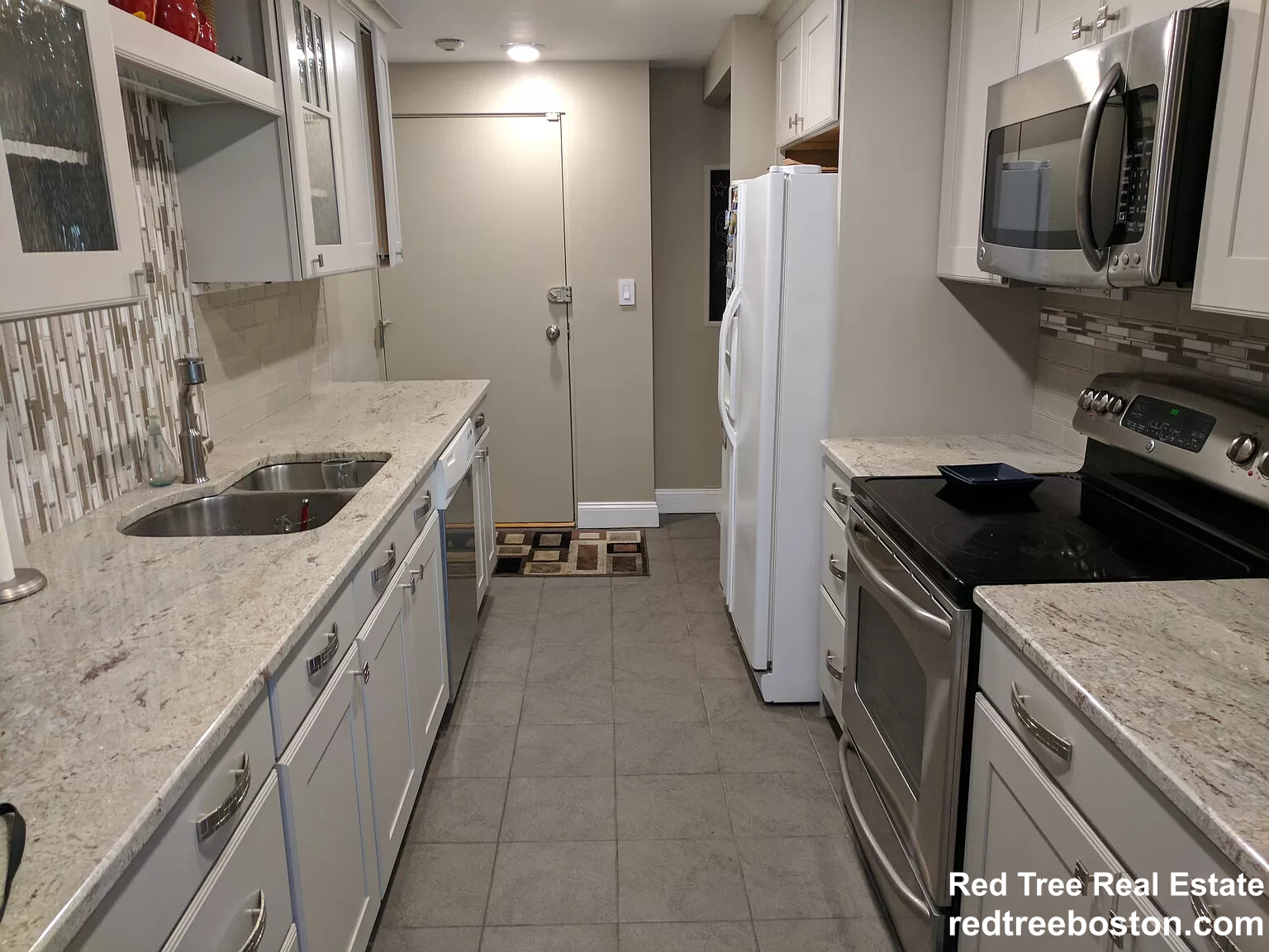 53 Angleside Rd, Waltham