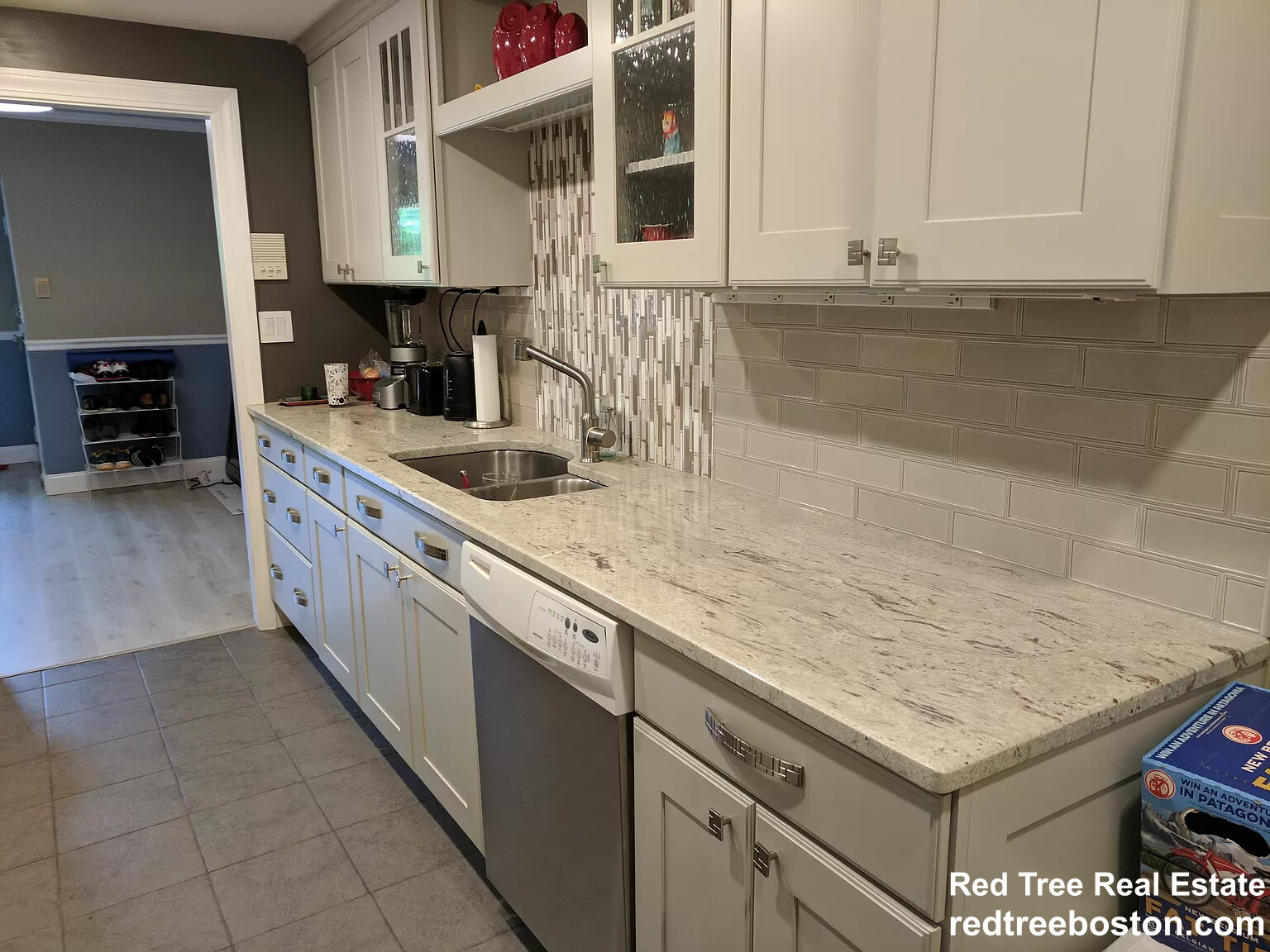 53 Angleside Rd, Waltham