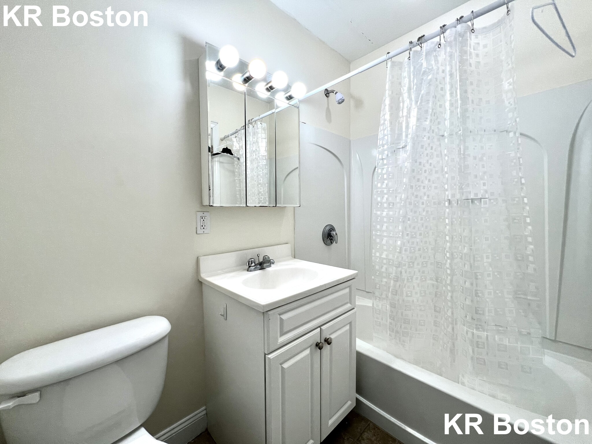 53 Ashford St, Allston