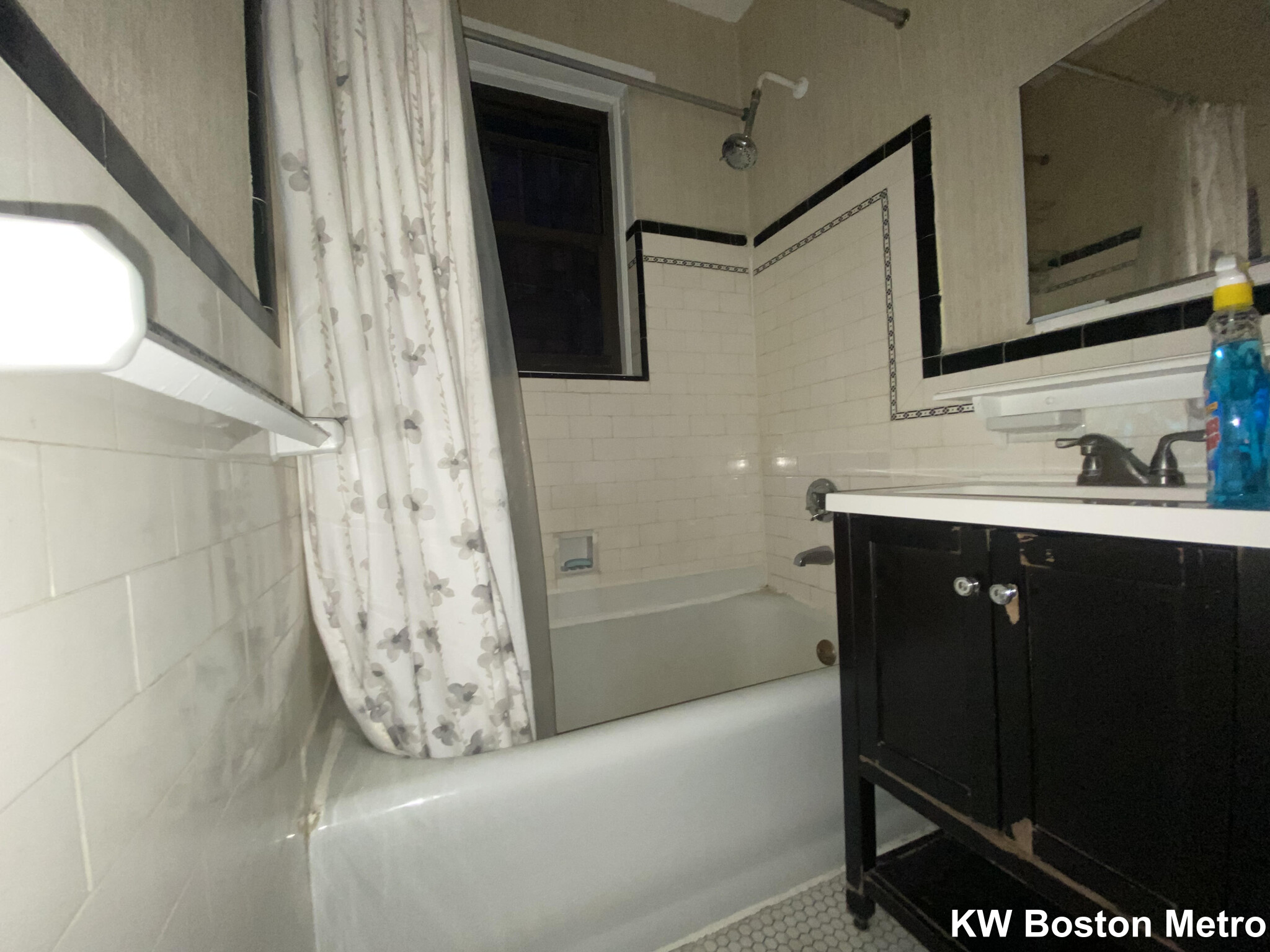 53 Fellsway West, Medford