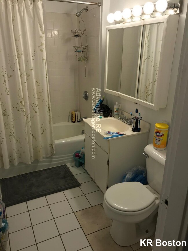 530 Cambridge St, Allston