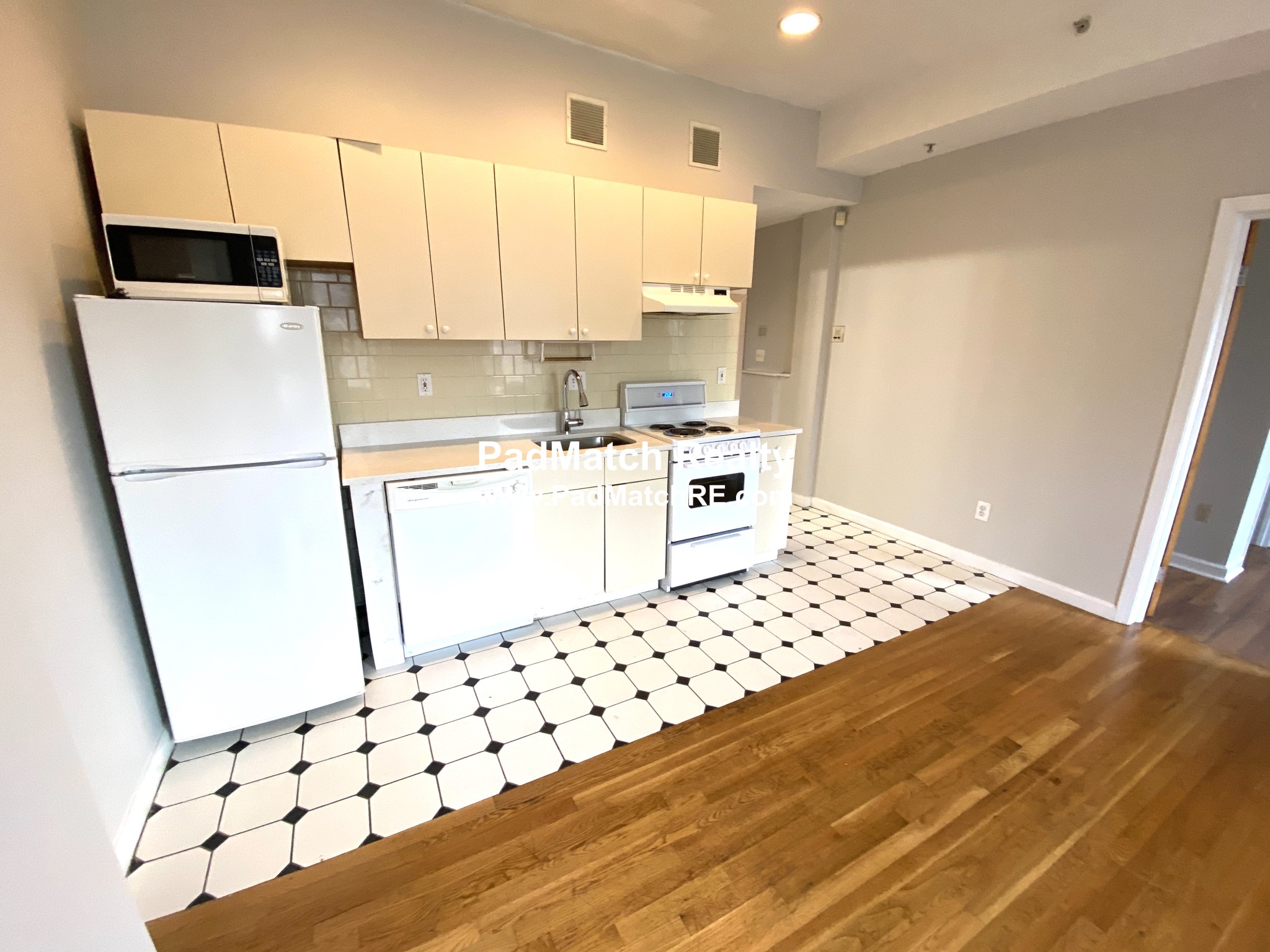 530 Columbus, South End