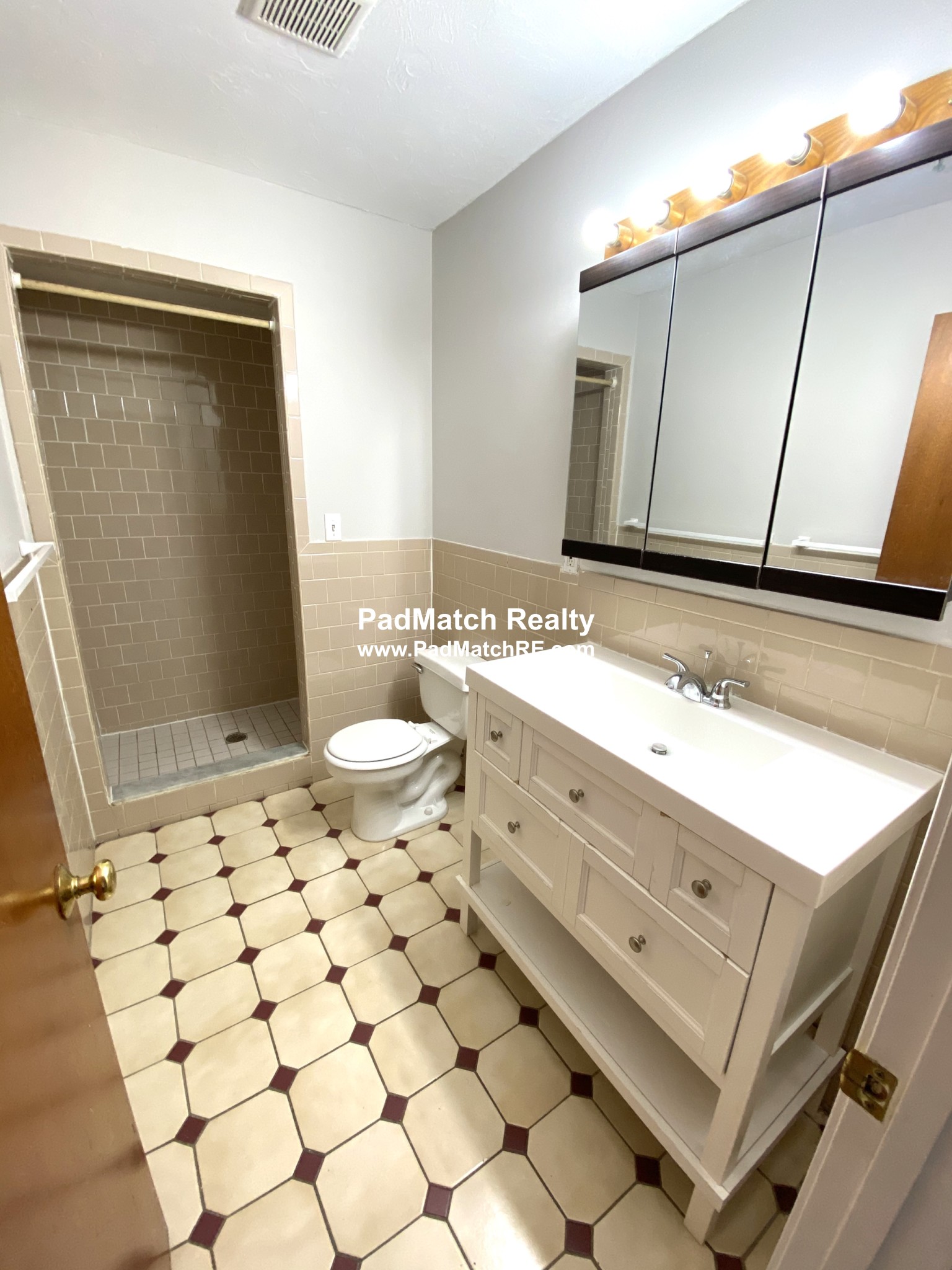 530 Columbus, South End