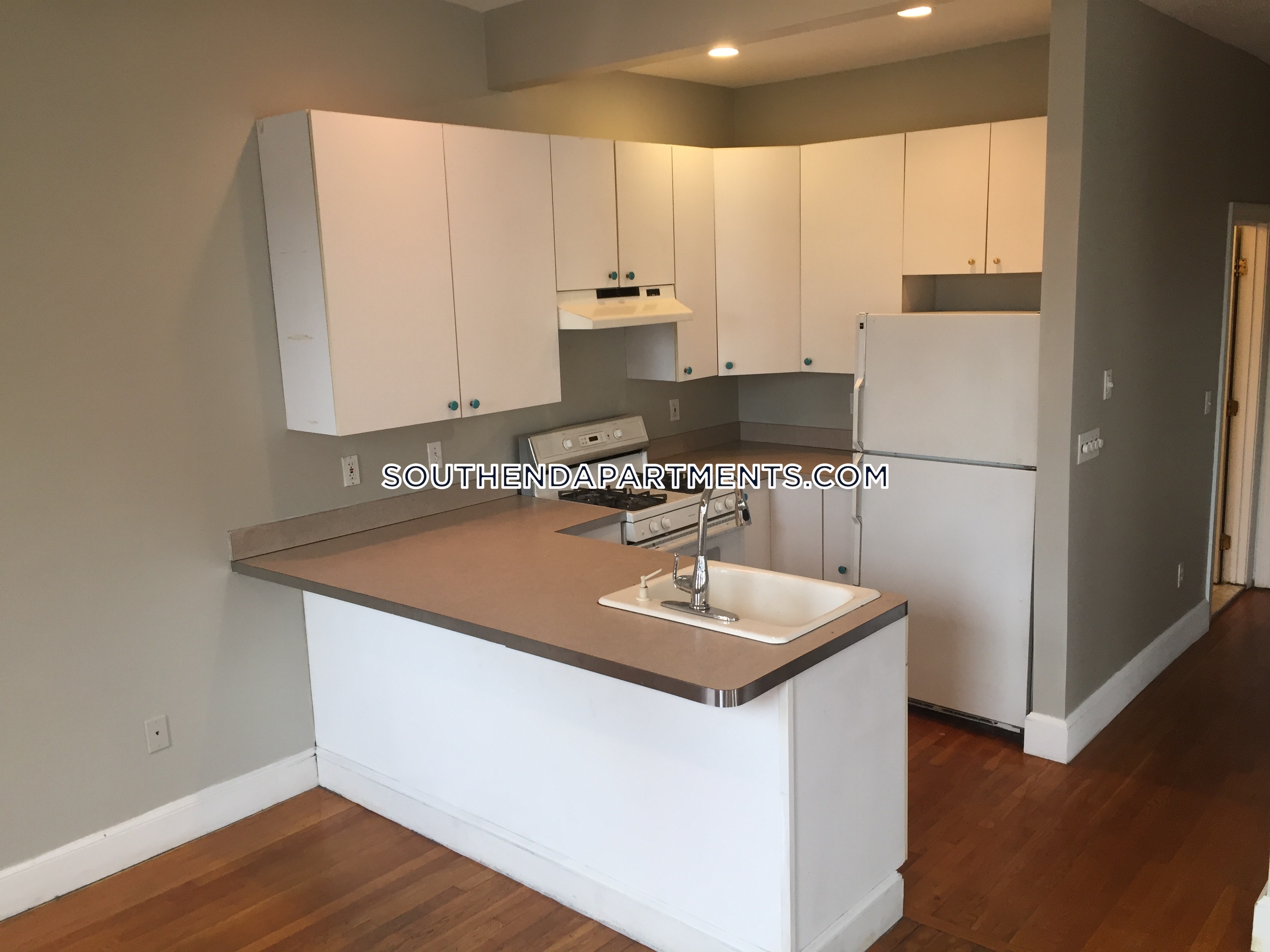 536 Tremont St, South End