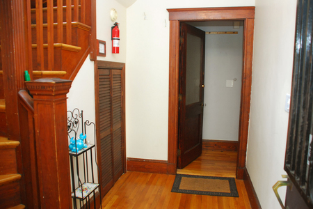 6 Glade Ave, Jamaica Plain