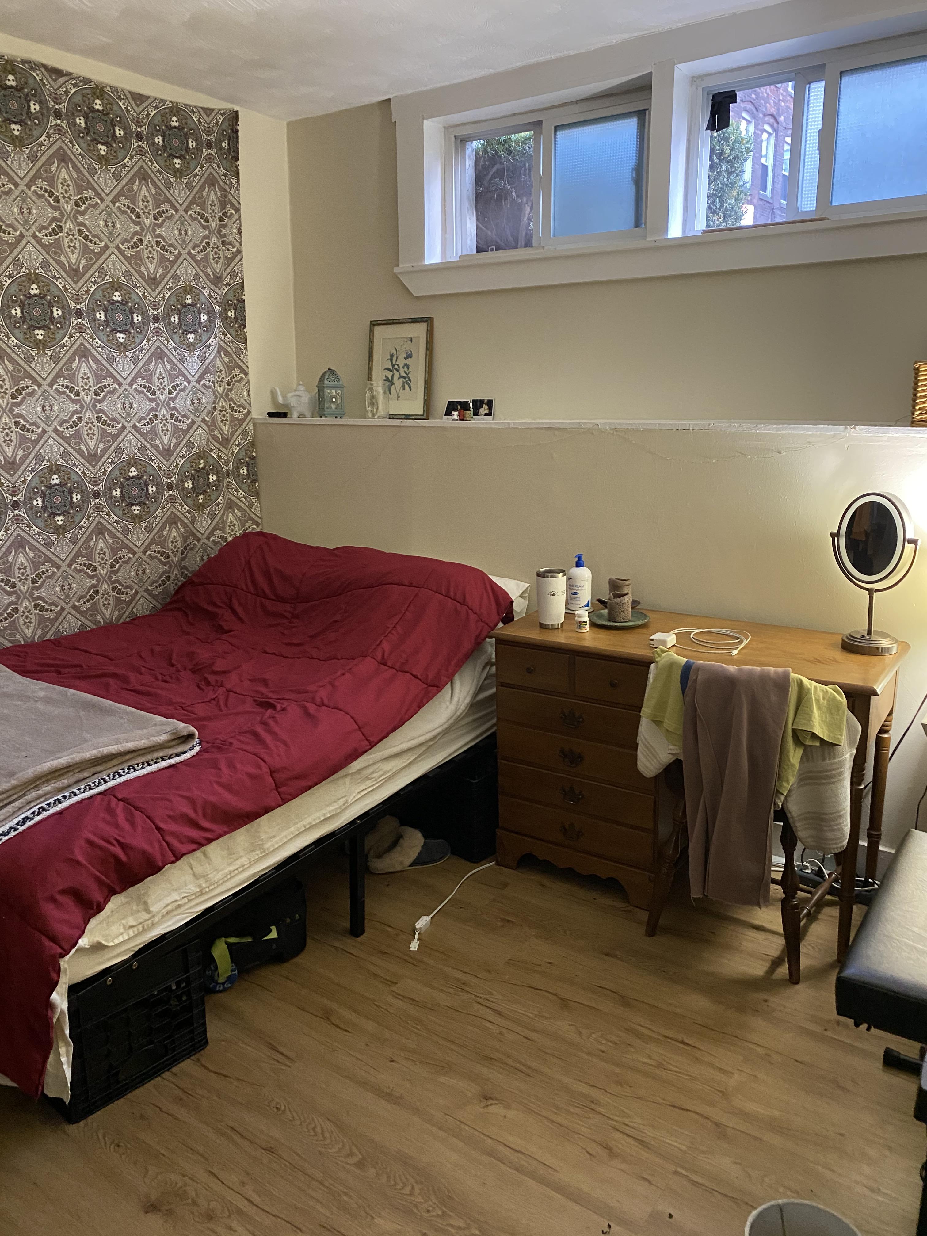 325 Summit Ave, Brighton