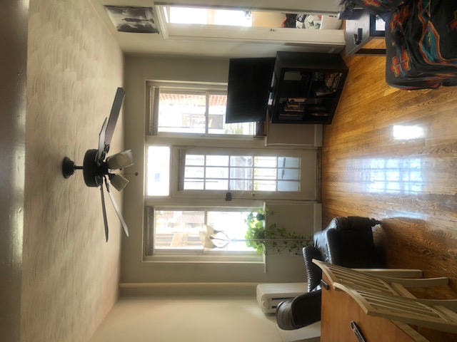 325 Summit Ave, Brighton