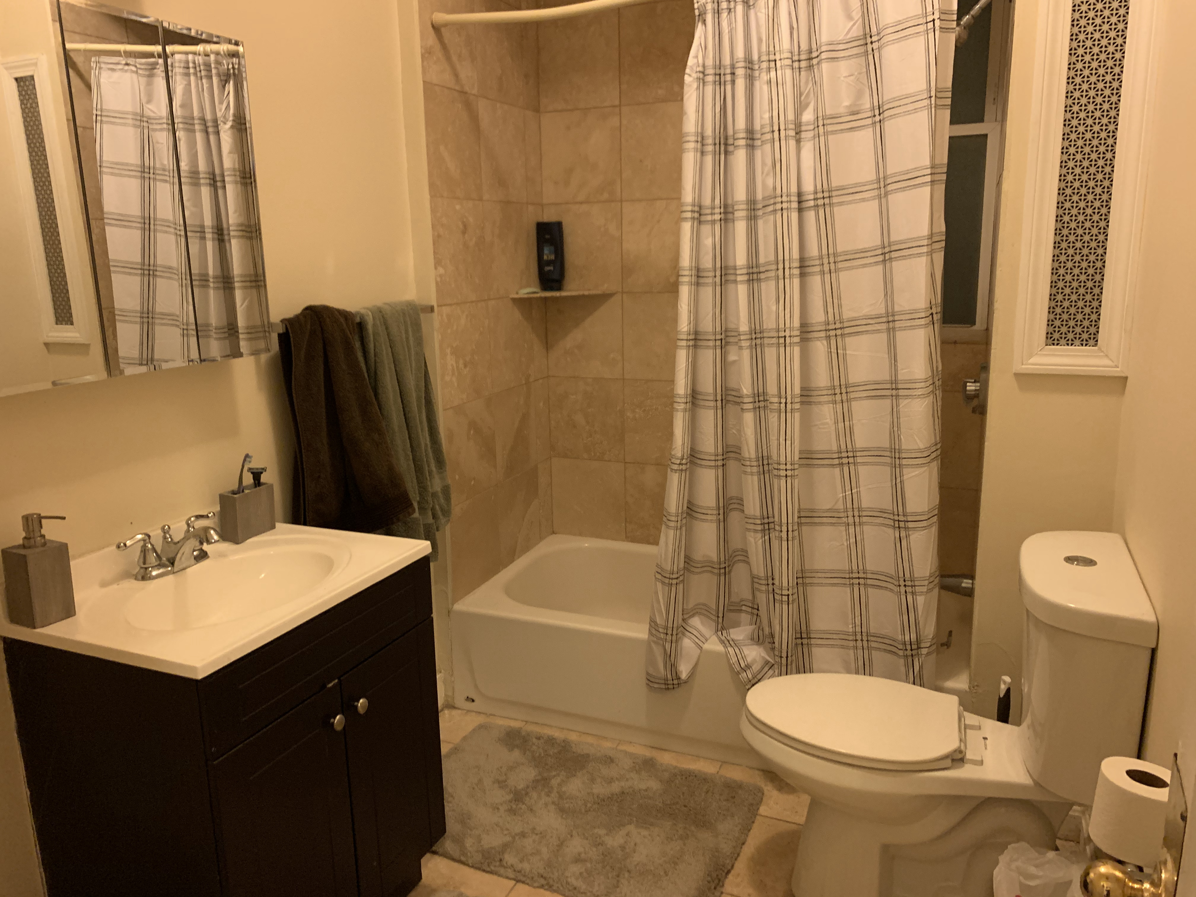 1185 Commonwealth Ave, Allston