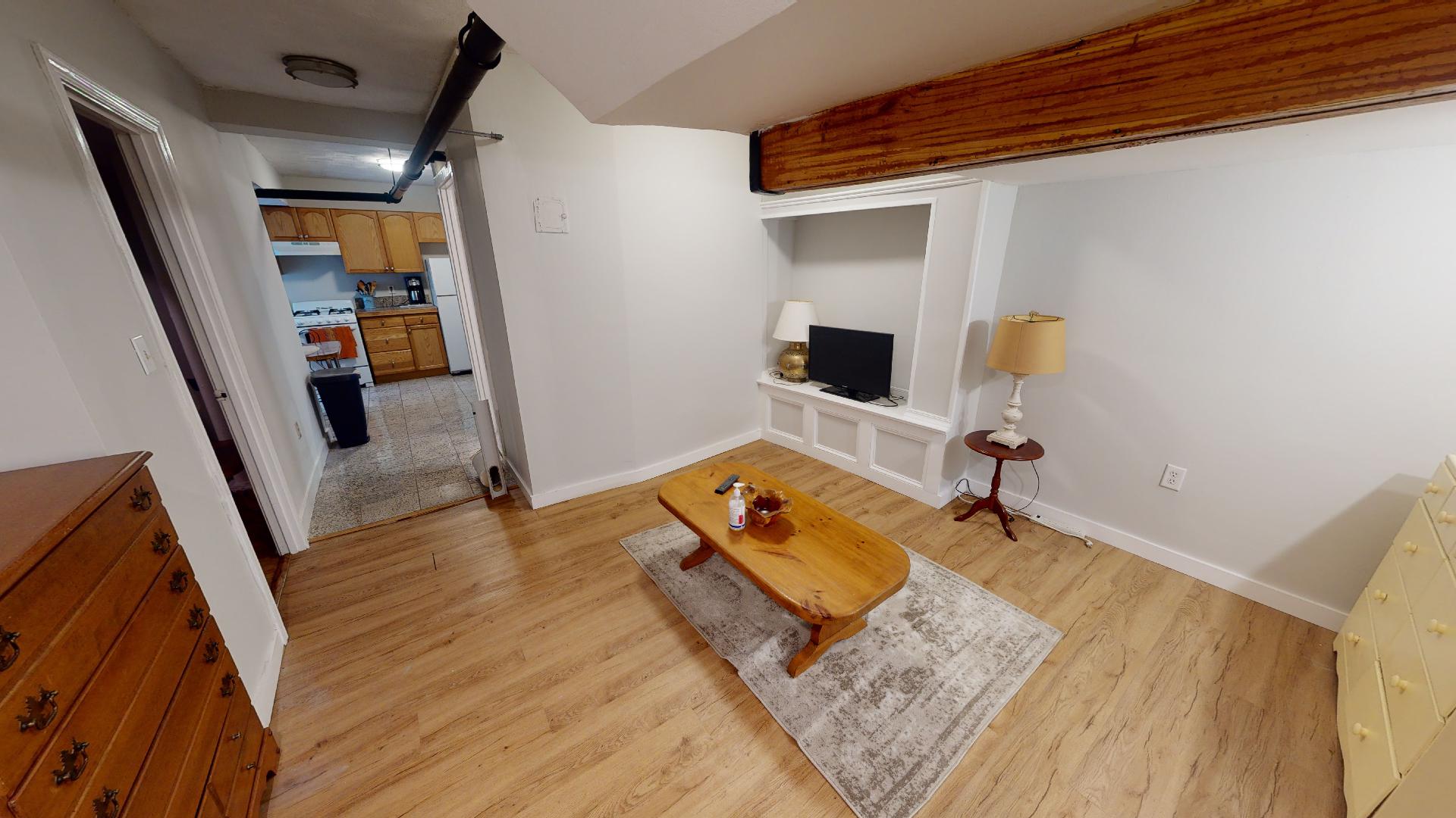 325 Summit Ave, Brighton