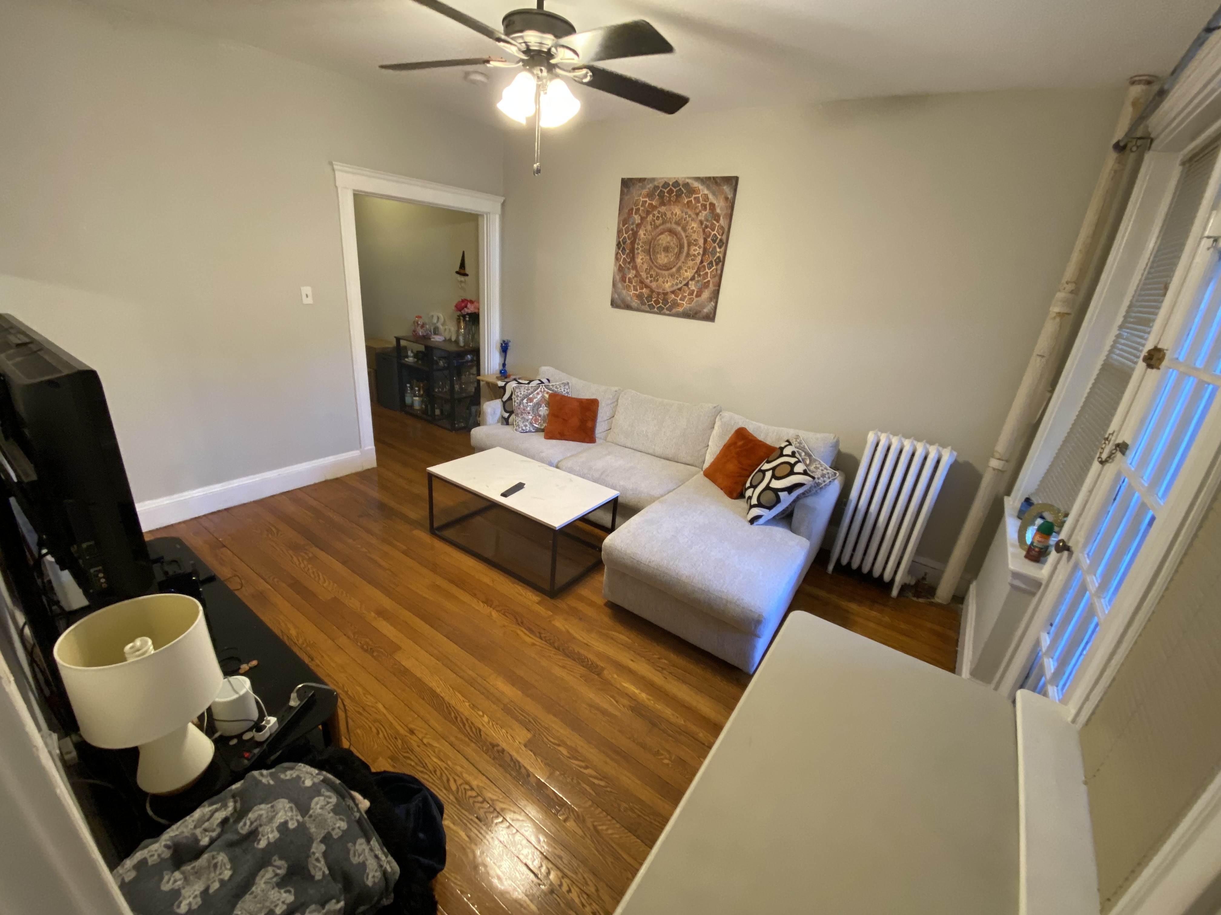 323 Summit Ave, Brighton