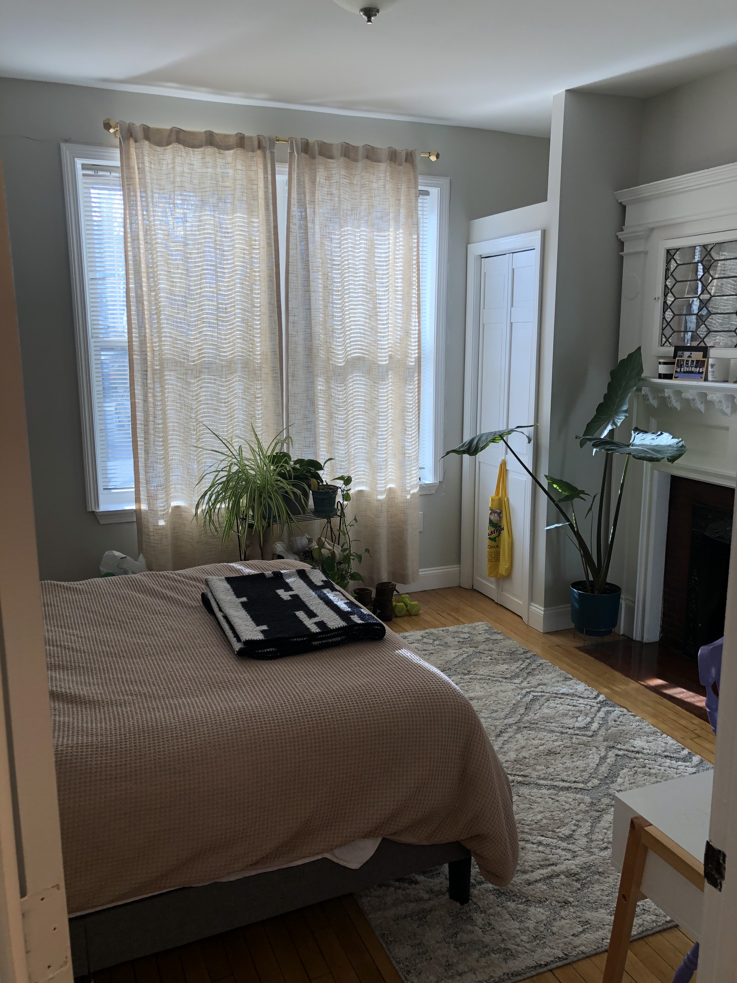 6 Farrington Ave, Allston