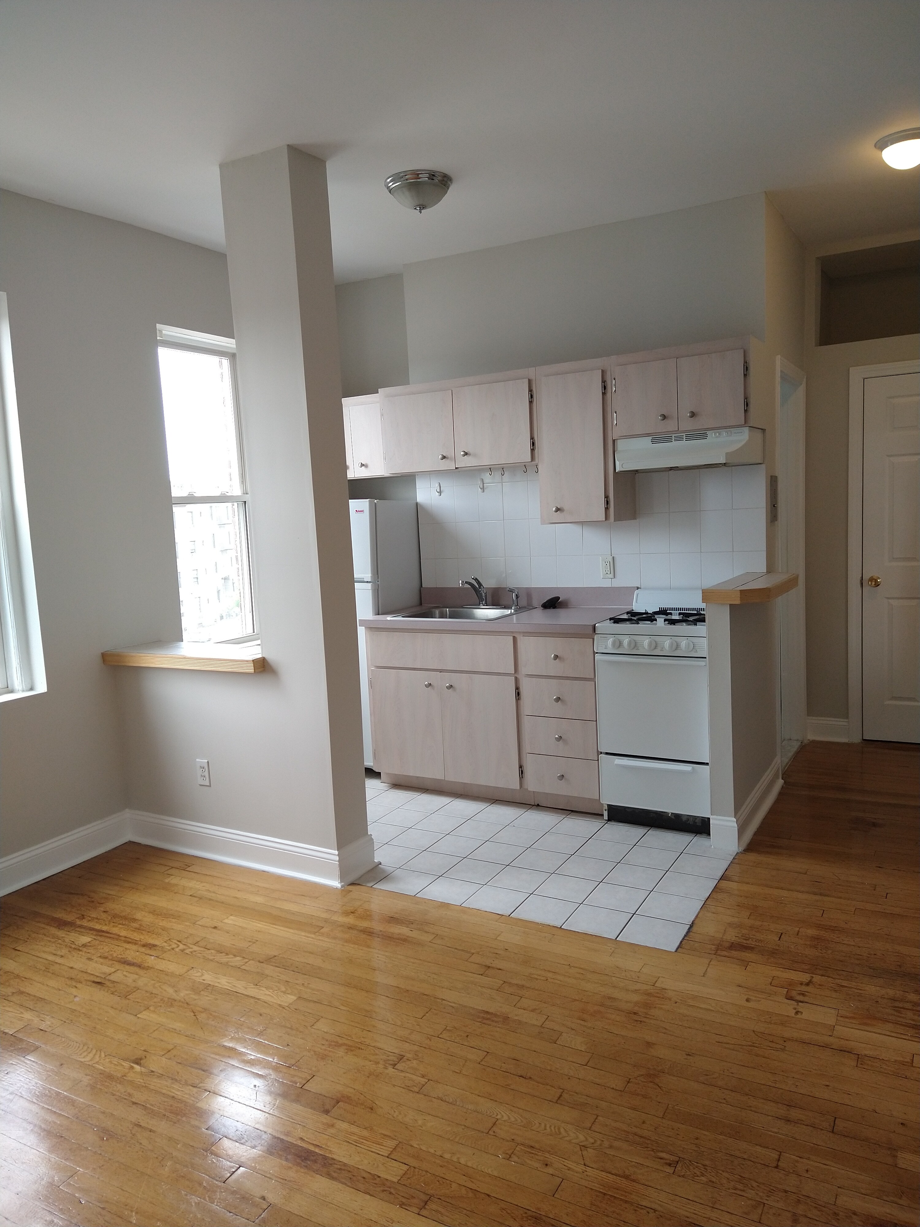 1189 Commonwealth Ave, Allston