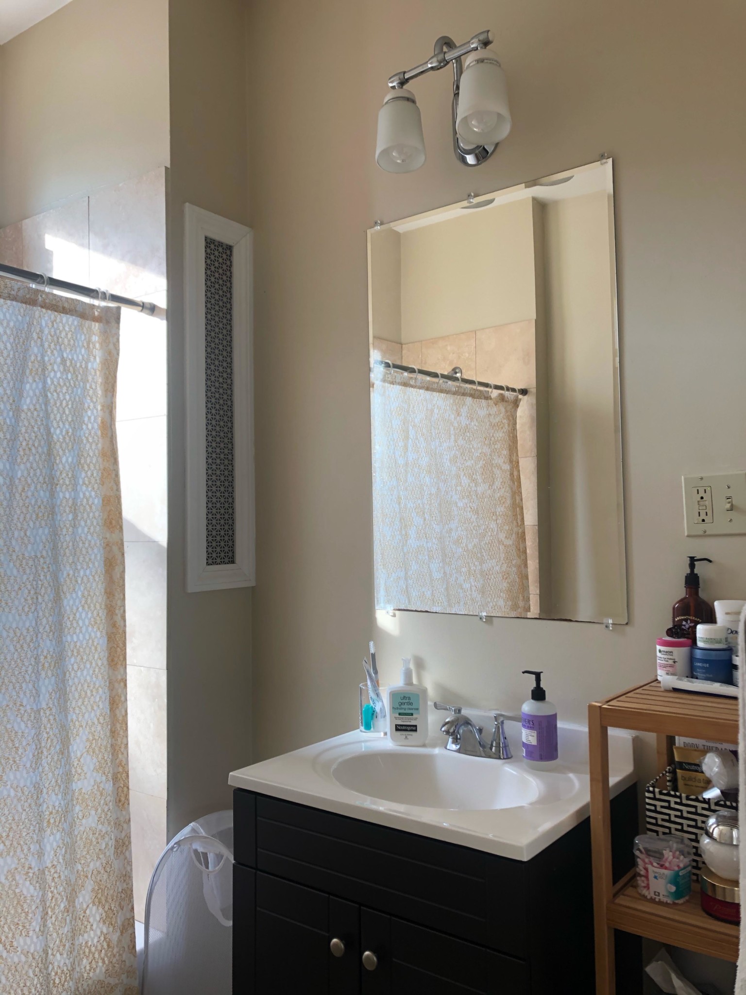 1189 Commonwealth Ave, Allston