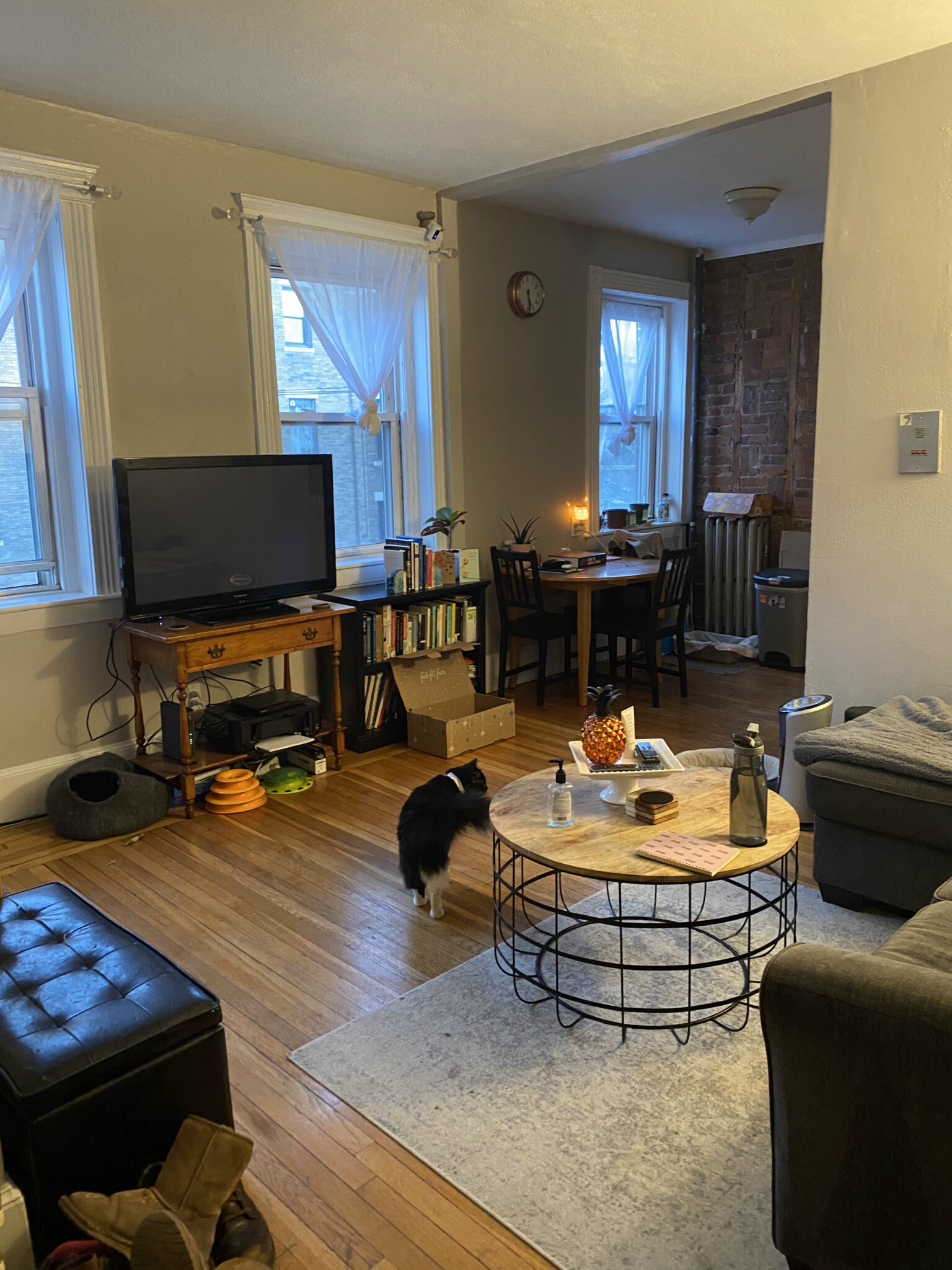 1082 Commonwealth Ave, Allston