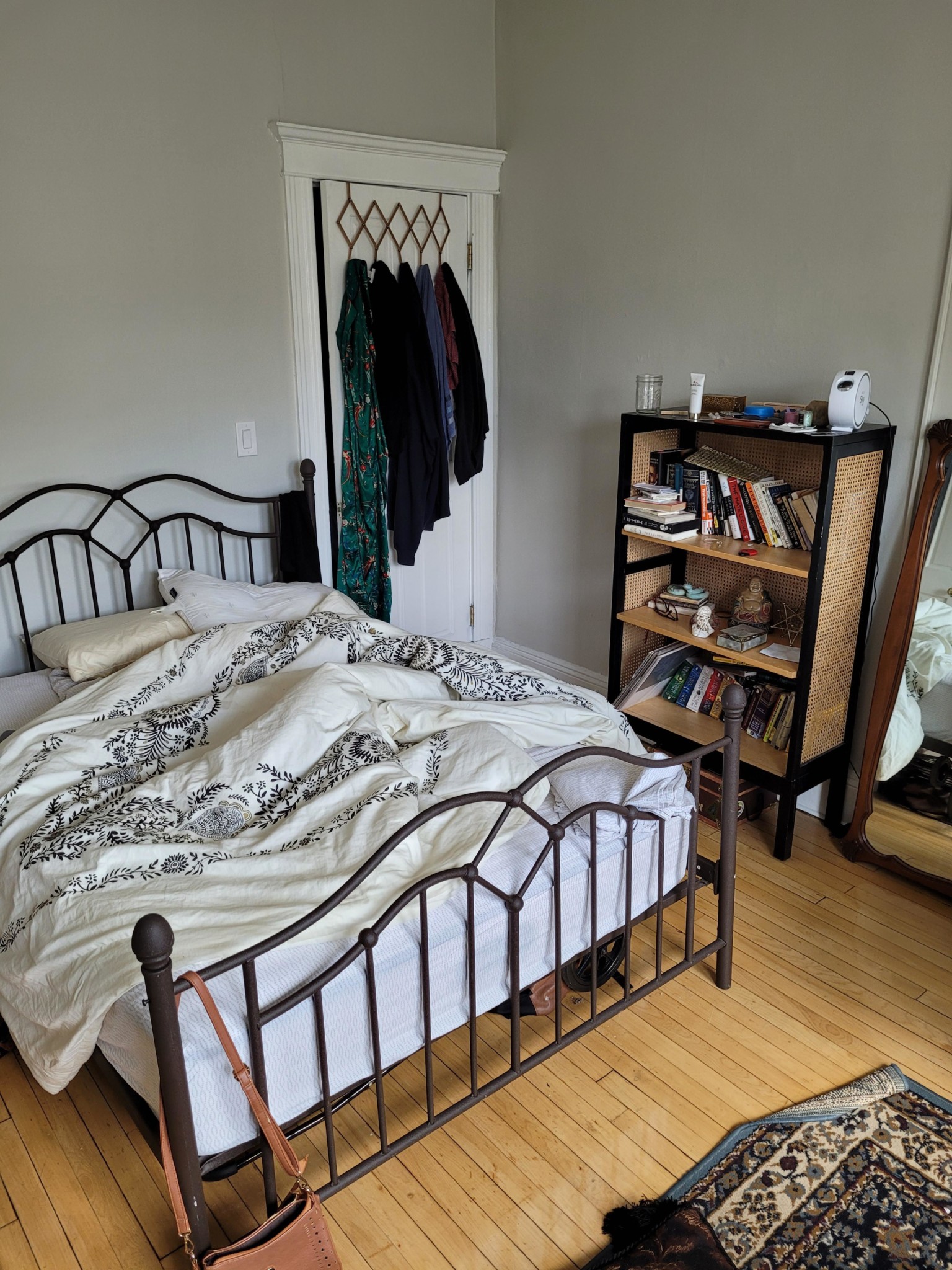 8 Farrington Ave, Allston