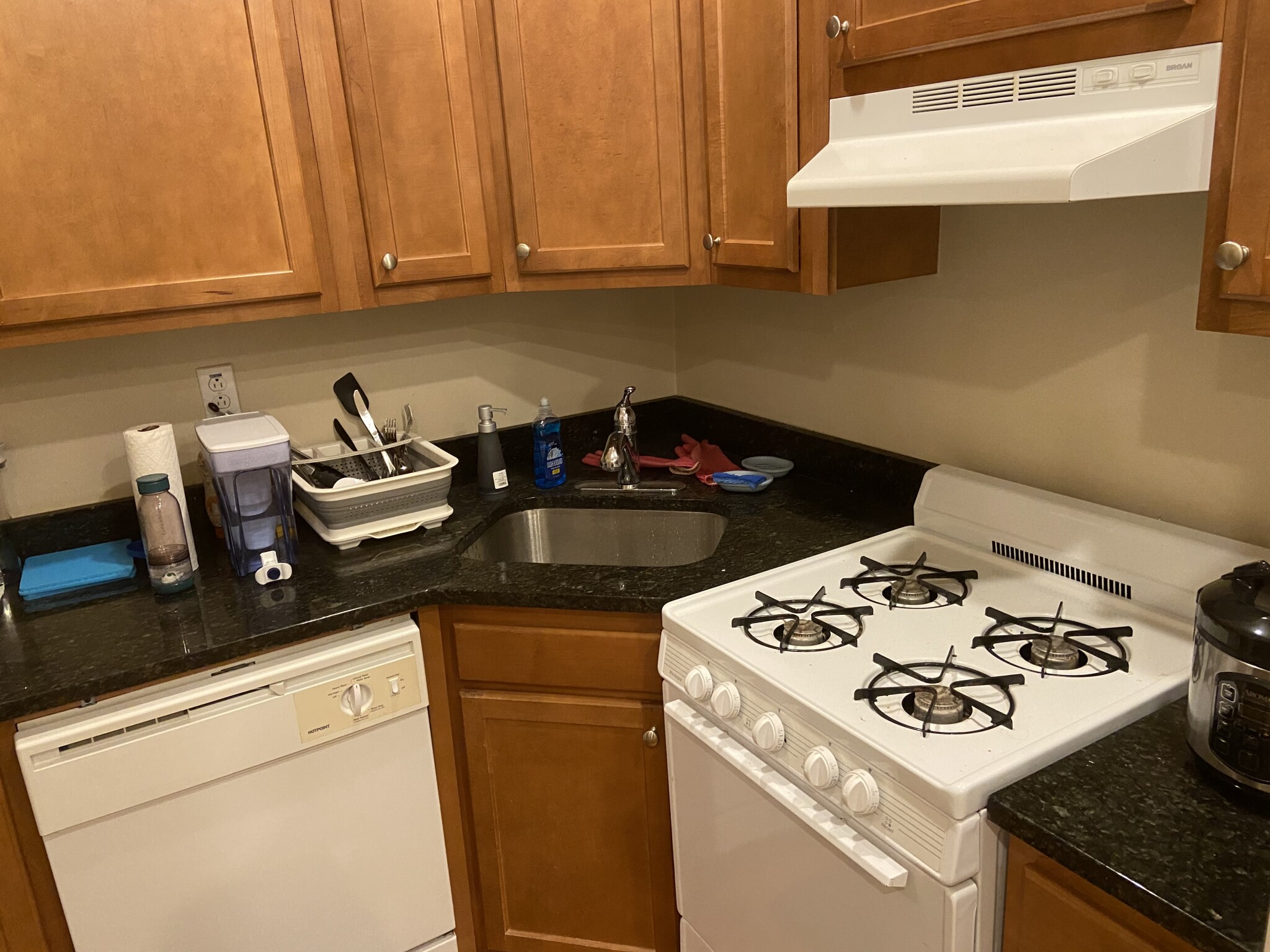 1197 Commonwealth Ave, Allston