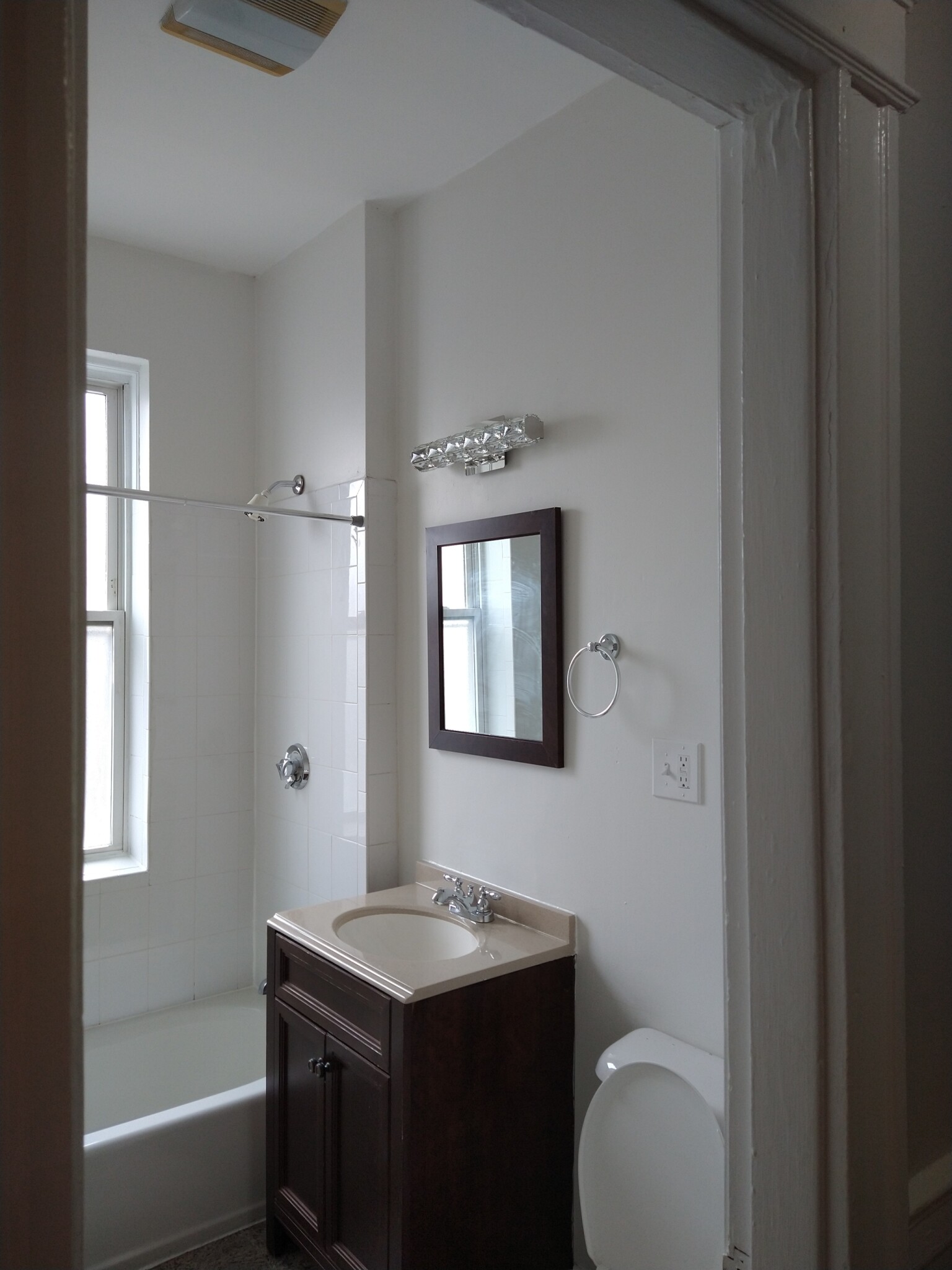 1193 Commonwealth Ave, Allston