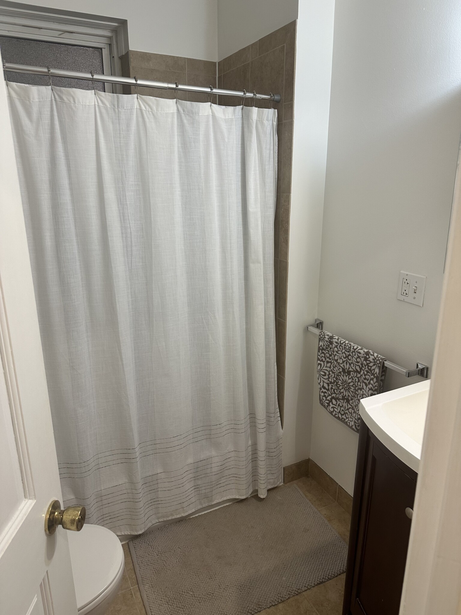 1197 Commonwealth Ave, Allston