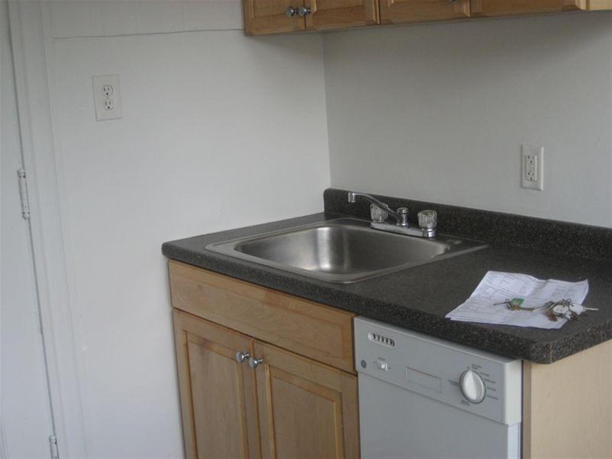 99 Hancock St, Central Square