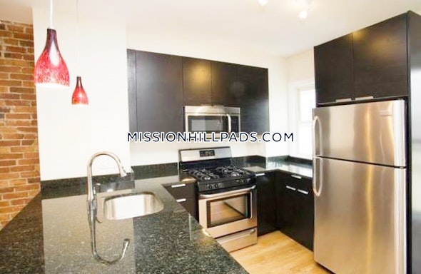 14 Parker Hill Ave, Mission Hill