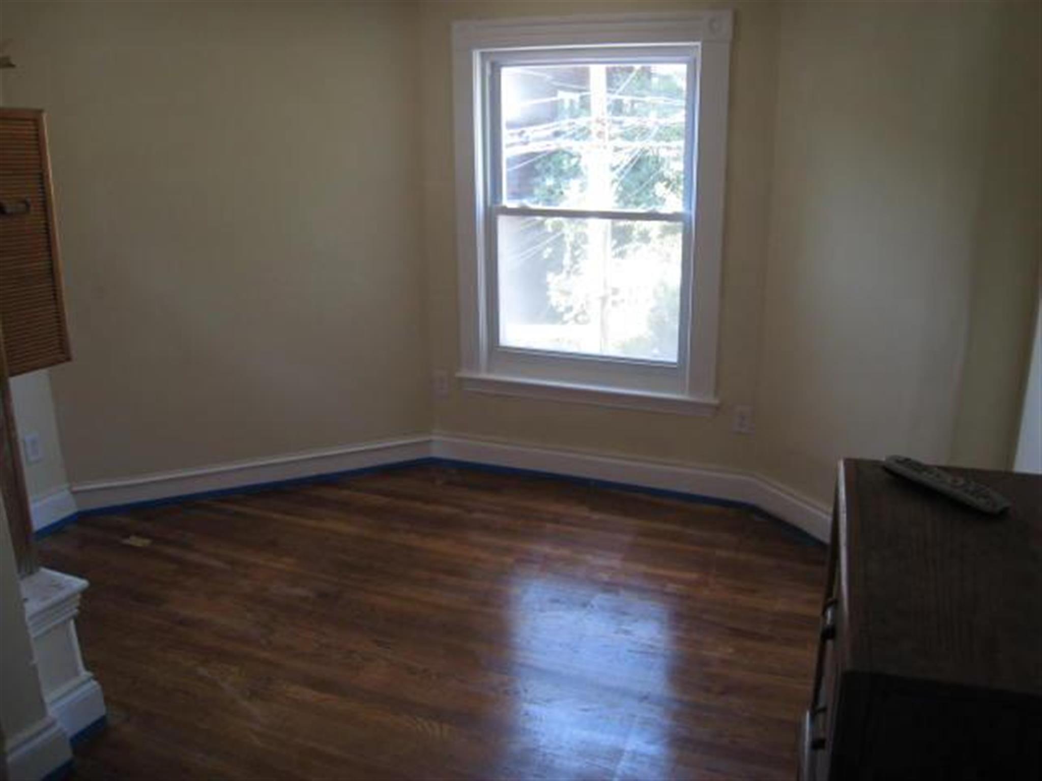 79 Walnut St, Prospect Hill