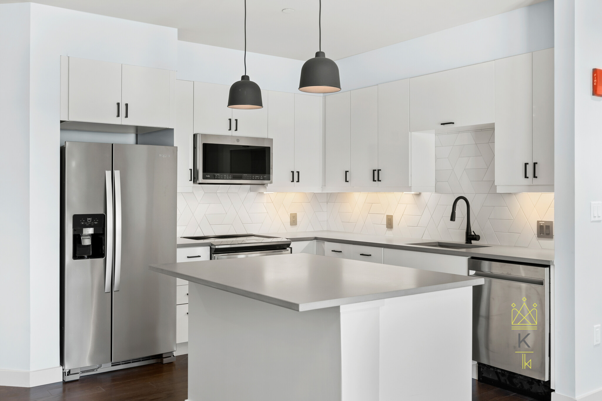 54 Auburn St, Coolidge Corner