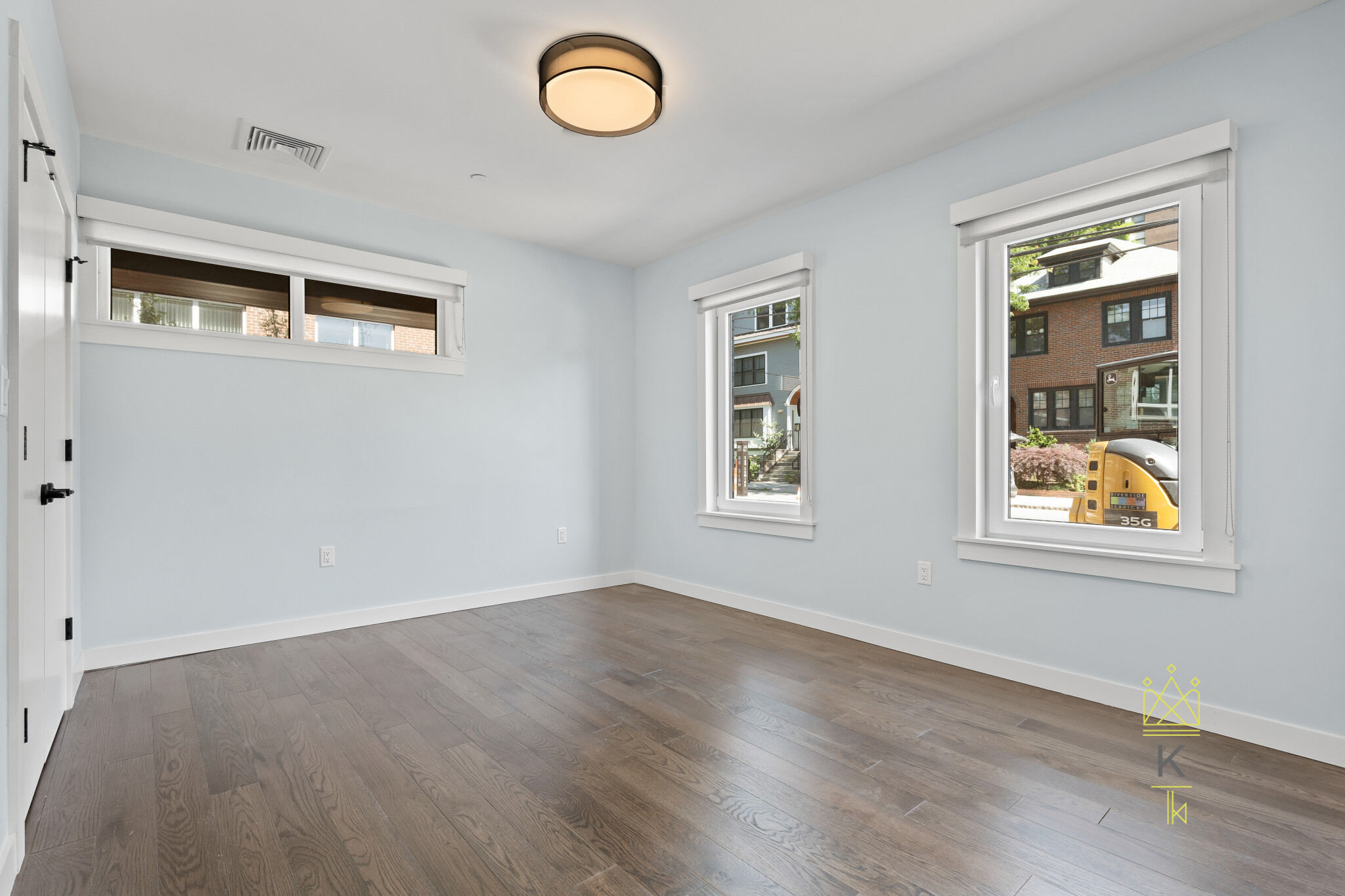 54 Auburn St, Coolidge Corner