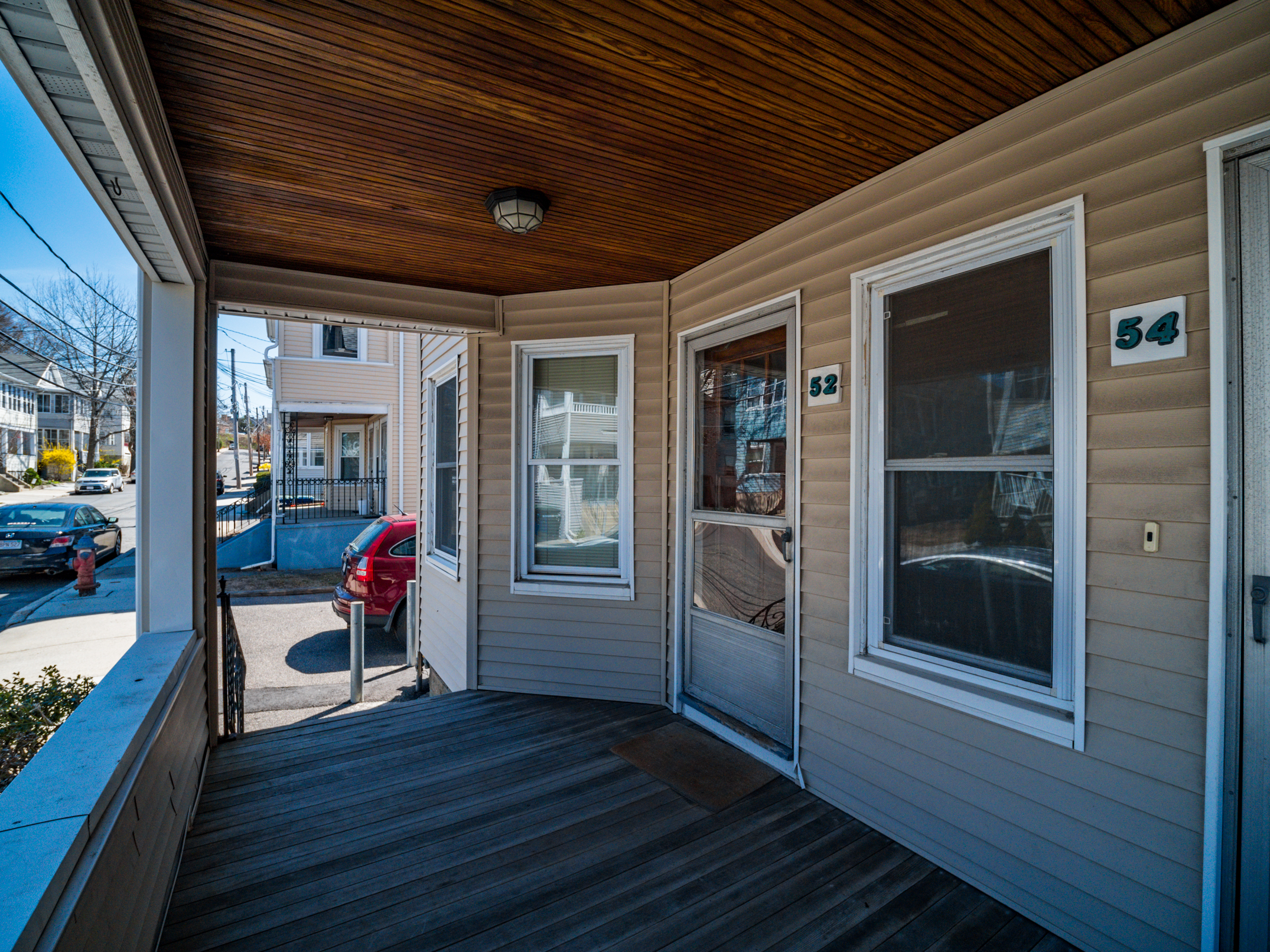 54 Upland Rd, West Somerville