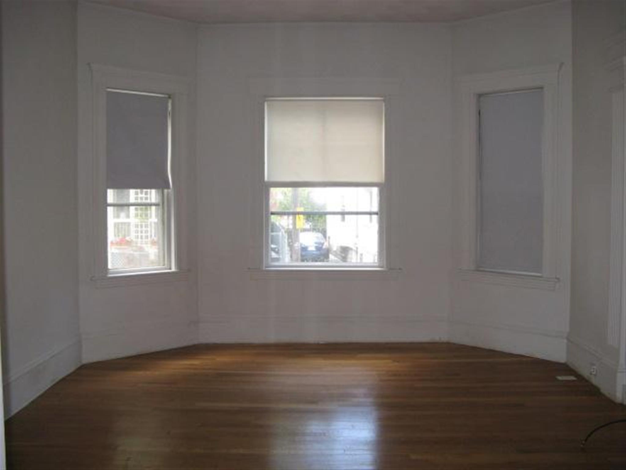 12 Pinkham Rd, Tufts University