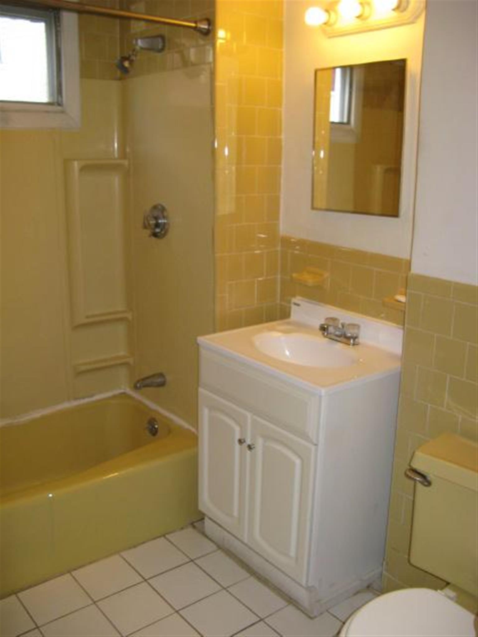 12 Pinkham Rd, Tufts University