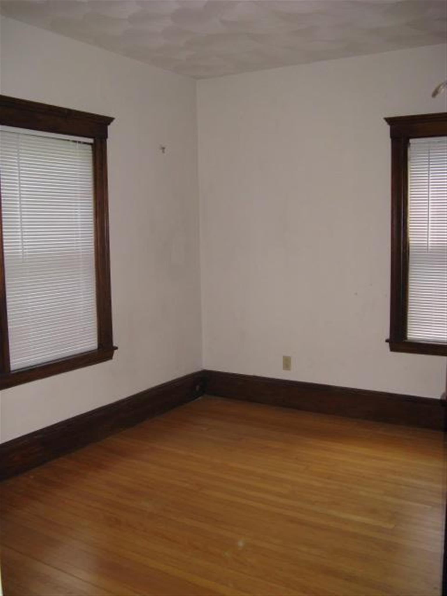 12 Pinkham Rd, Tufts University