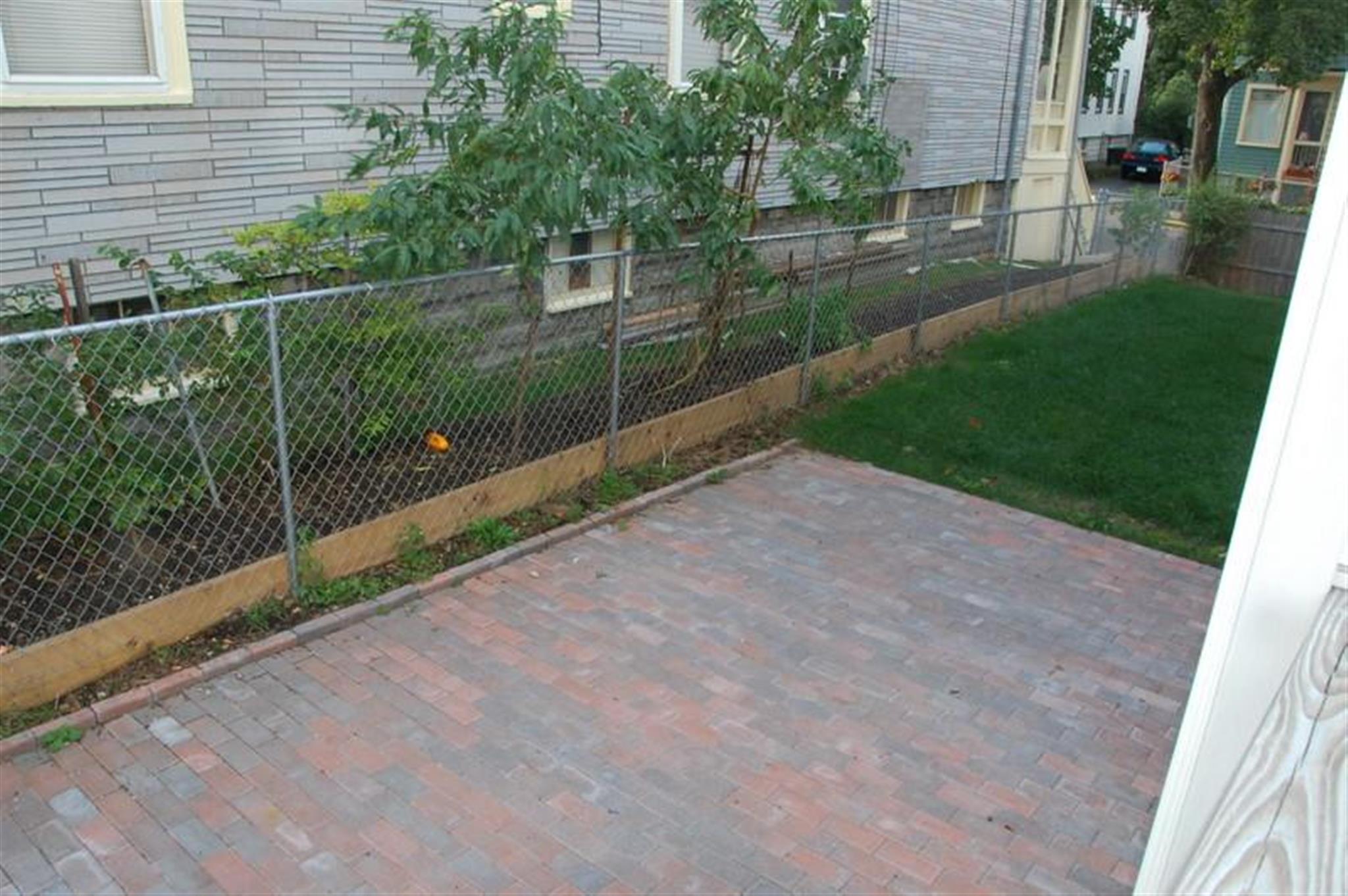 12 Pinkham Rd, Tufts University