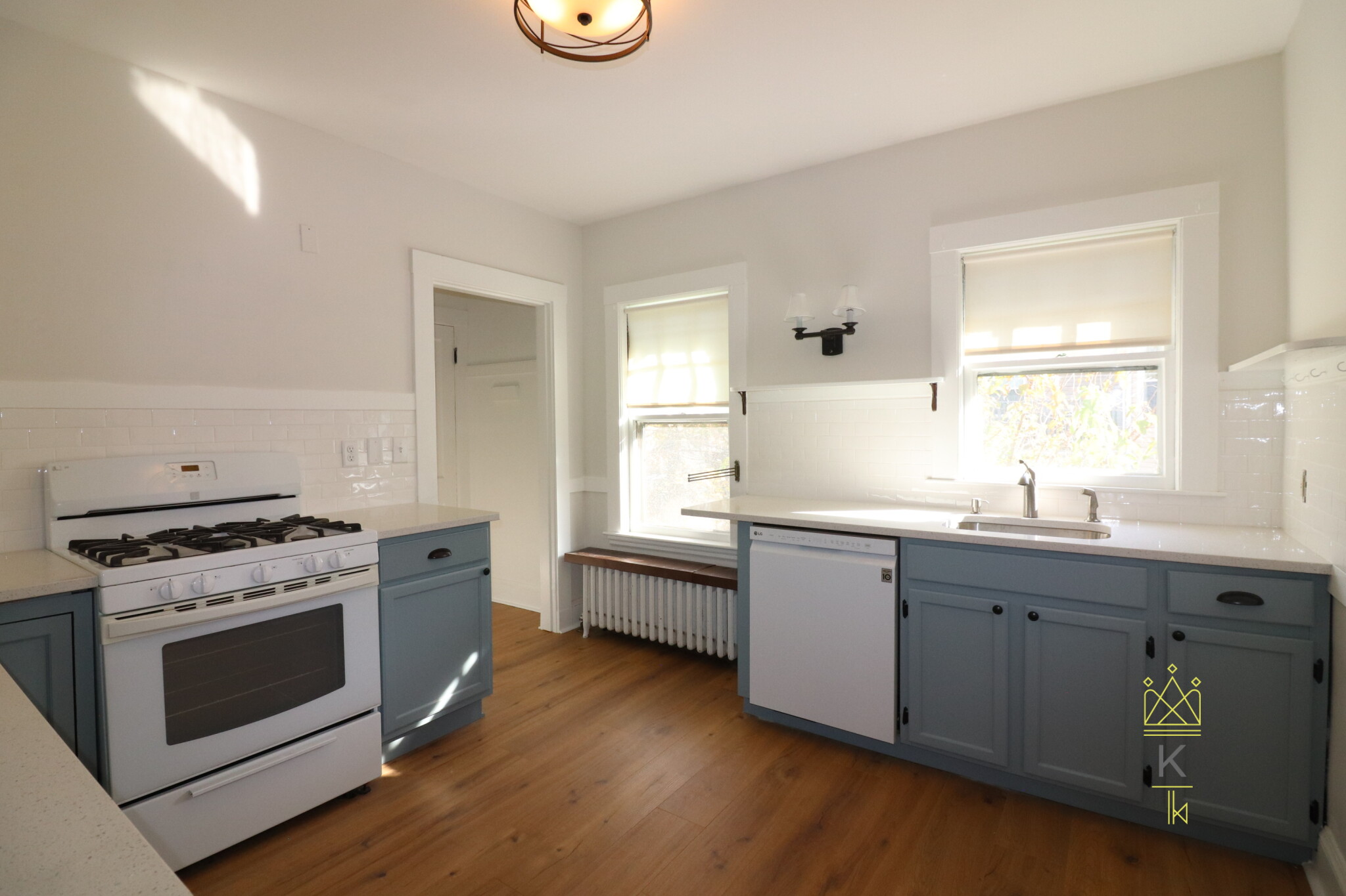 543 Washington St, Washington Square