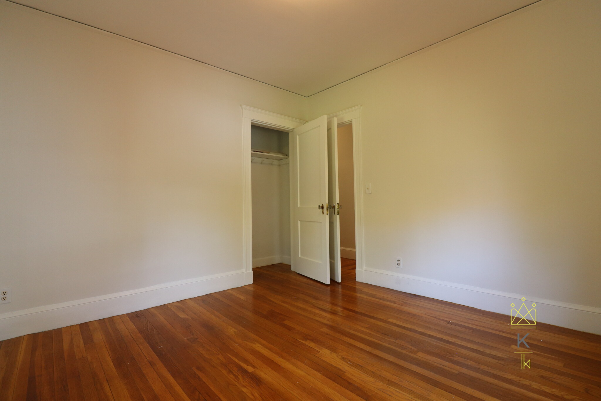 543 Washington St, Washington Square