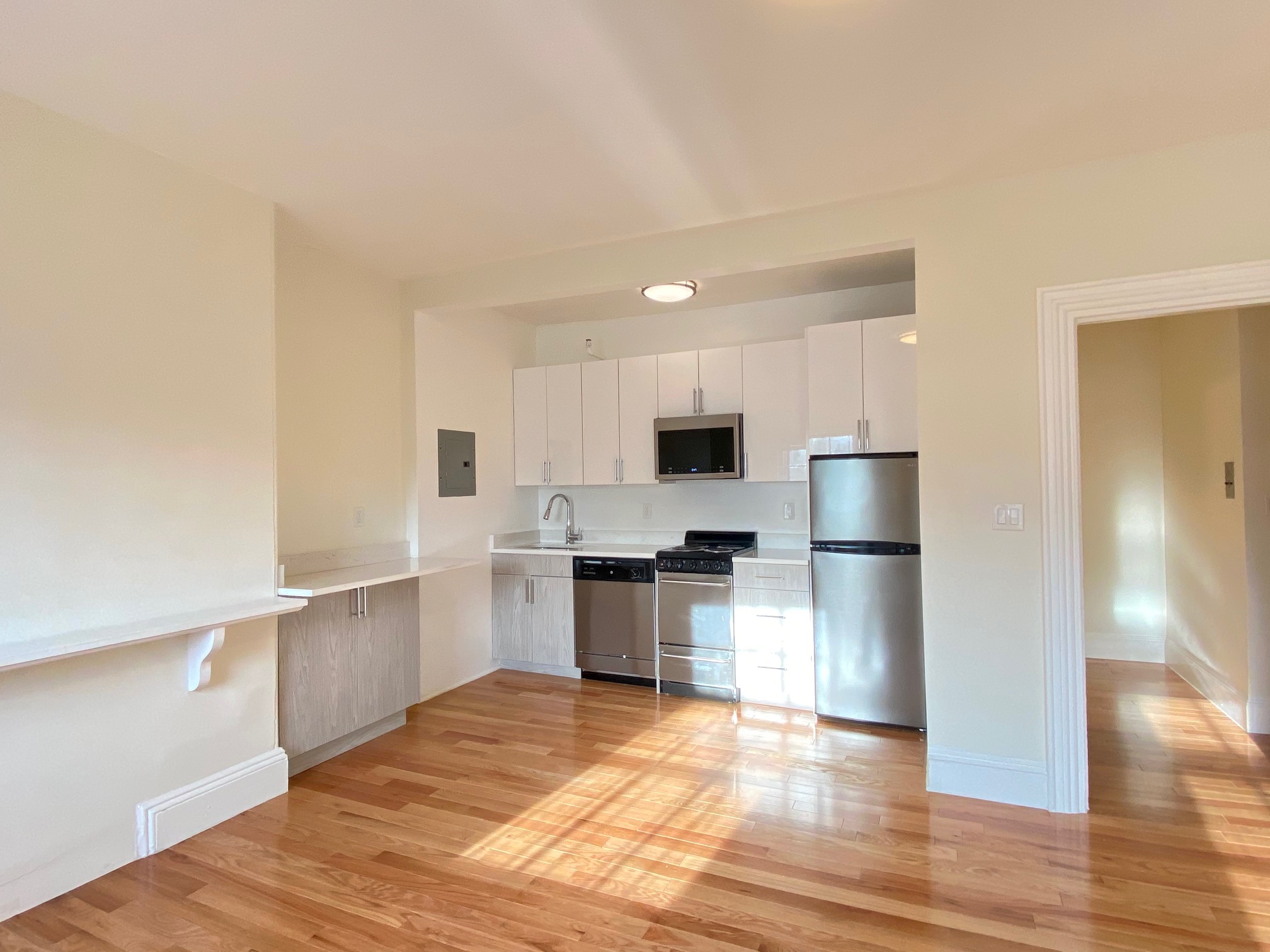 92 Charles, Beacon Hill