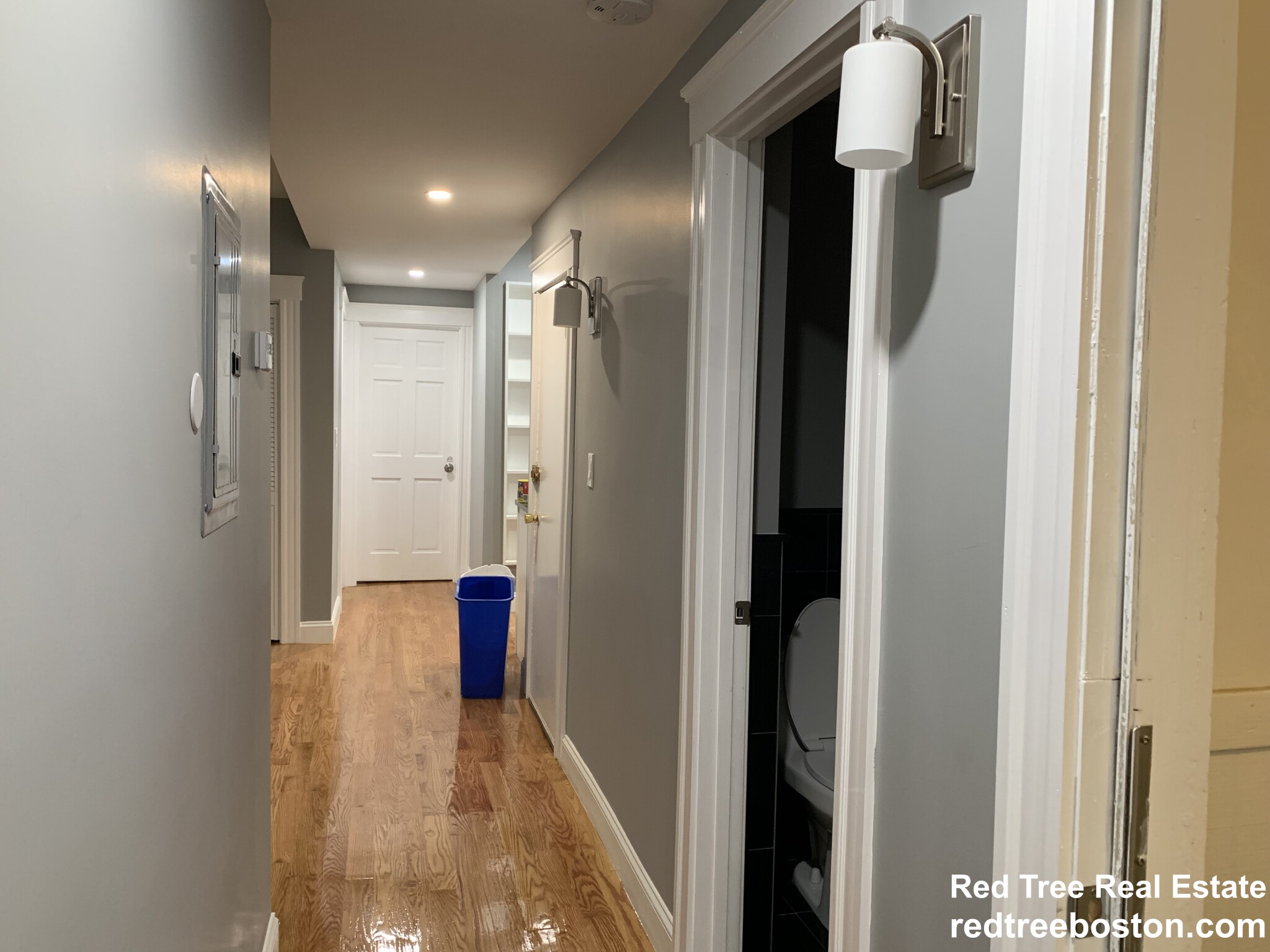 146 Hillside St, Mission Hill