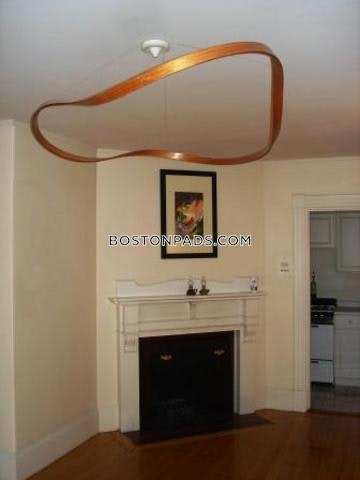 137 Bay State Rd, Fenway