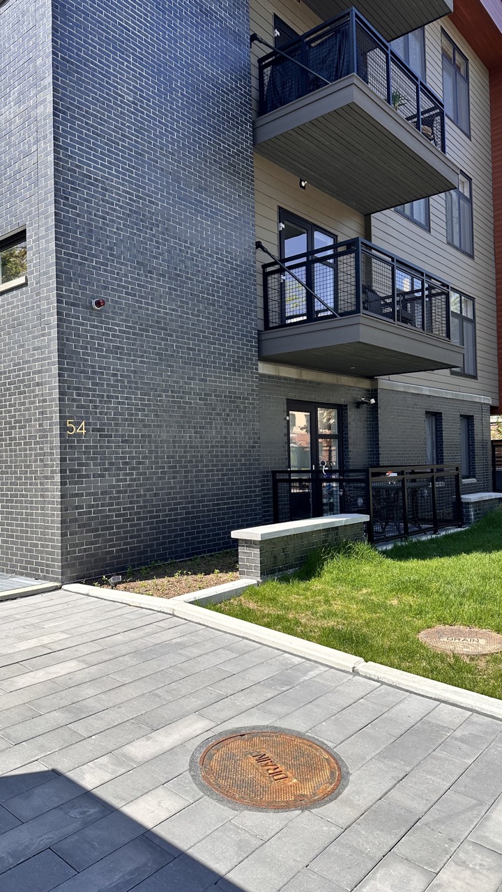 54 Auburn St, Coolidge Corner