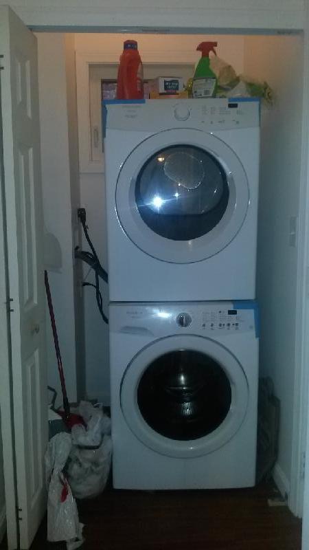 93 Hillside St, Mission Hill