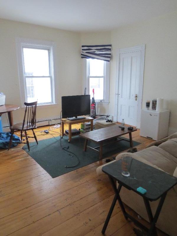 72 Calumet St, Mission Hill