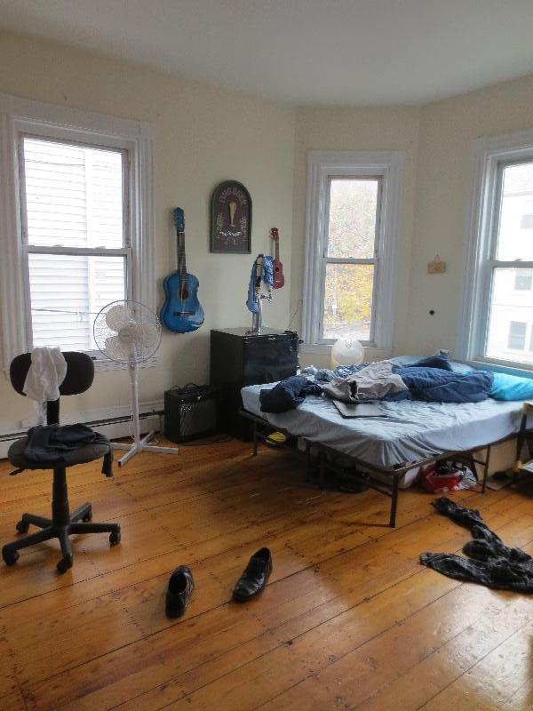 72 Calumet St, Mission Hill